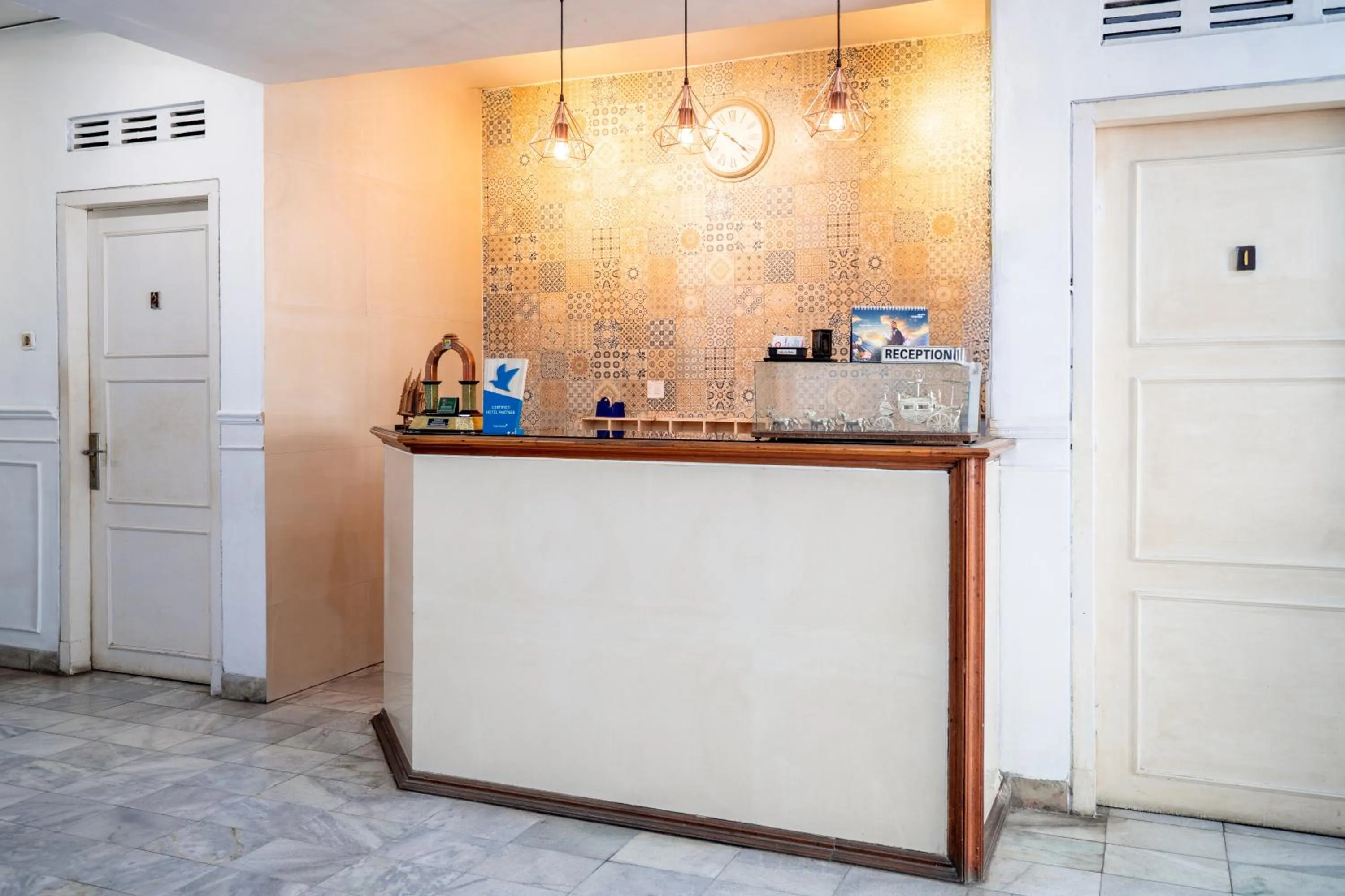 Lobby or reception in Rehat at Hotel Patradissa Stasiun Bandung