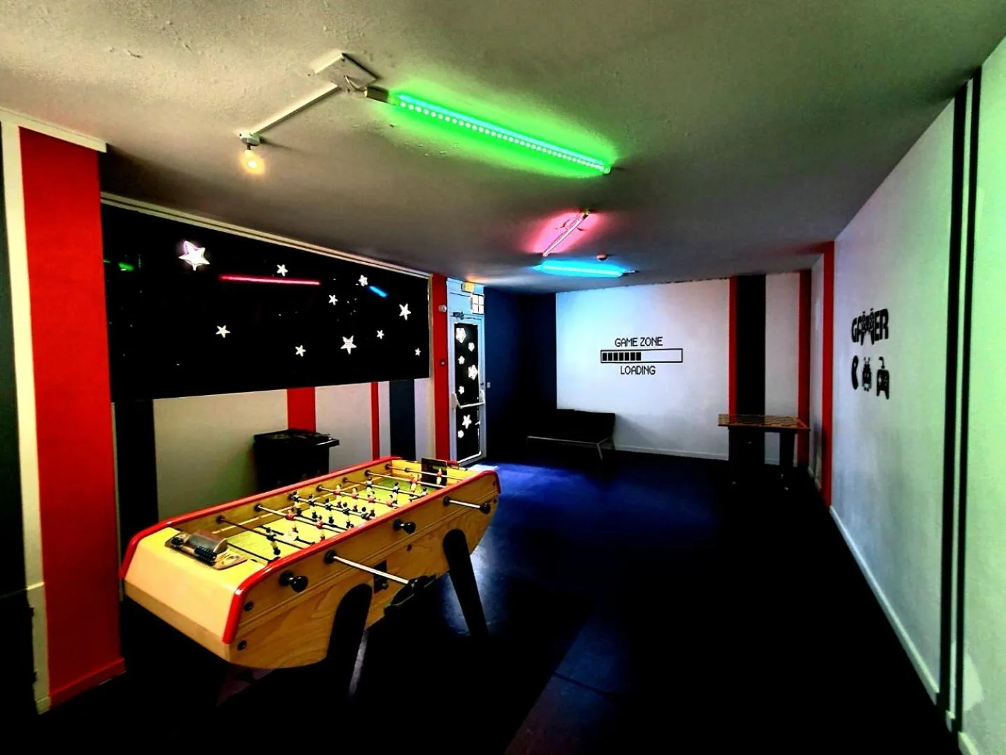 Game Room in Appartement 91 Palais des Gouverneurs