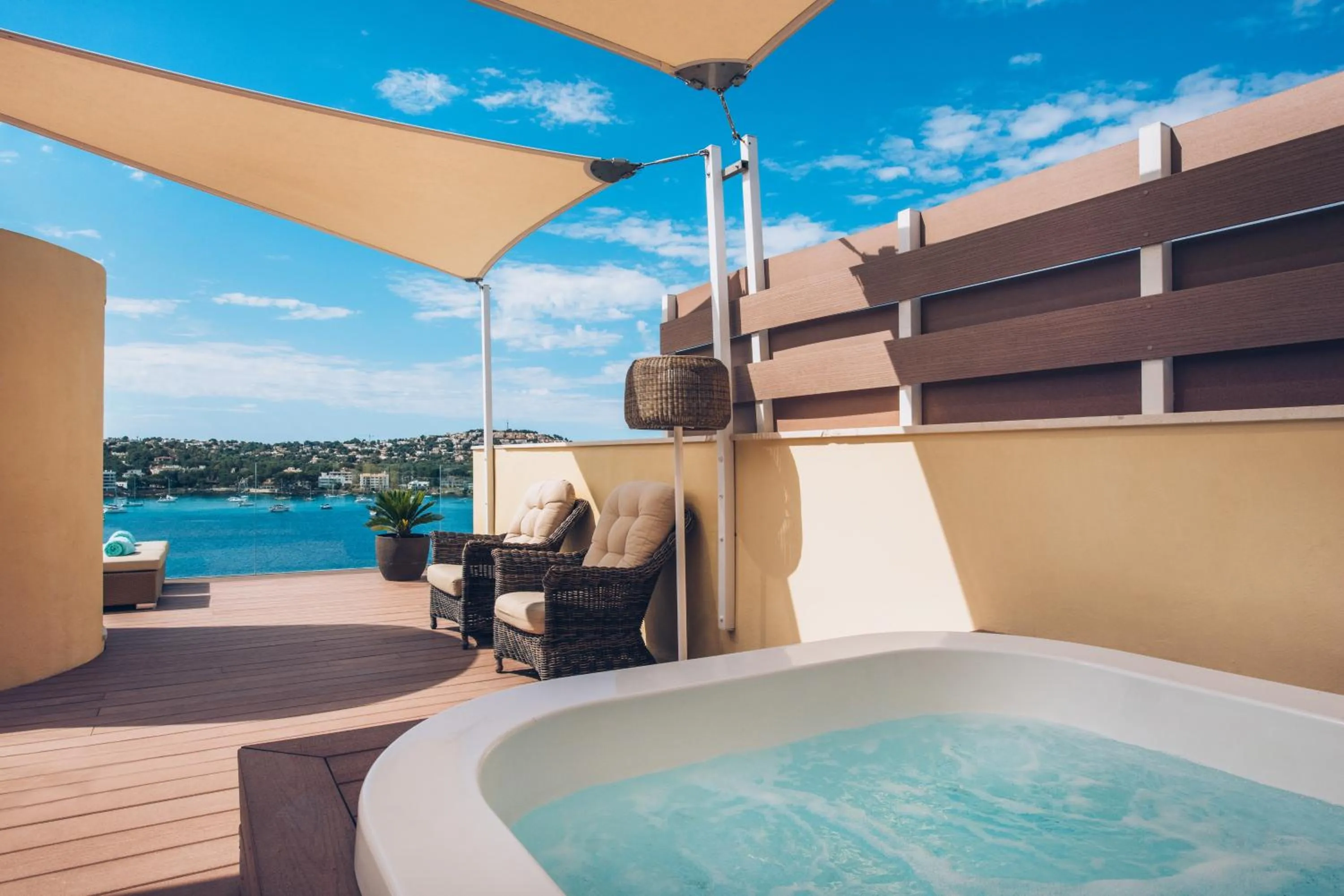 Hot Tub in Iberostar Selection Jardín del Sol Suites - Adults Only