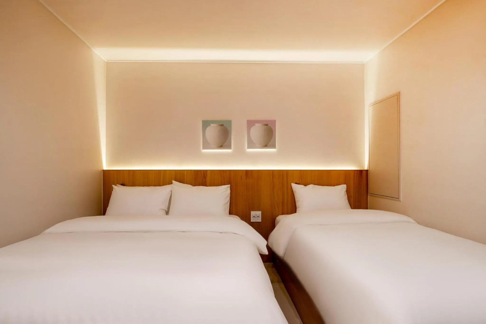 Bedroom, Bed in Jamsil Stay 509