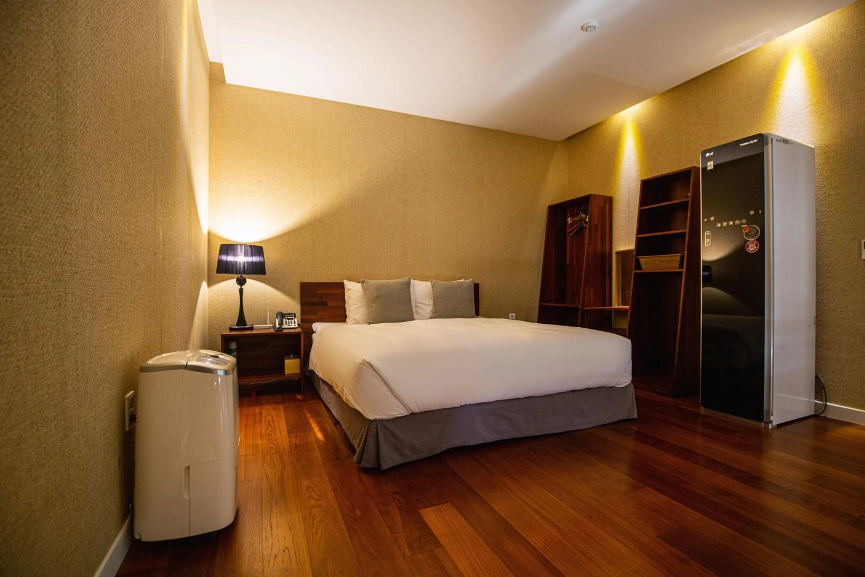 Bed in Libentia Hotel & Poolvilla