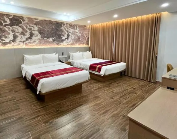 Bed in L' Asuncion Hotel