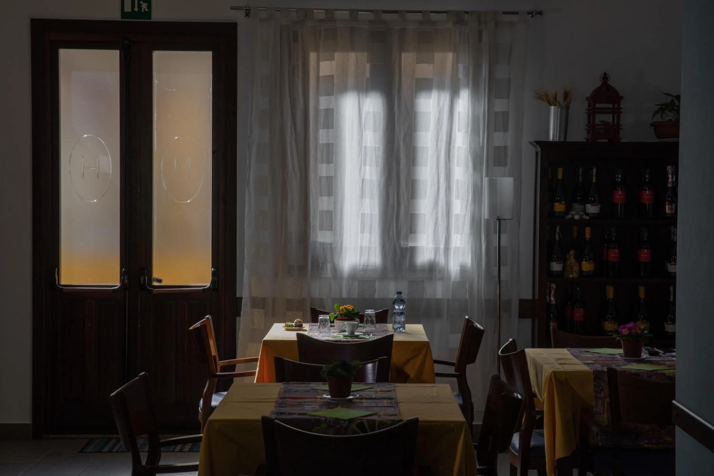 Communal lounge/ TV room in Hotel Merlino