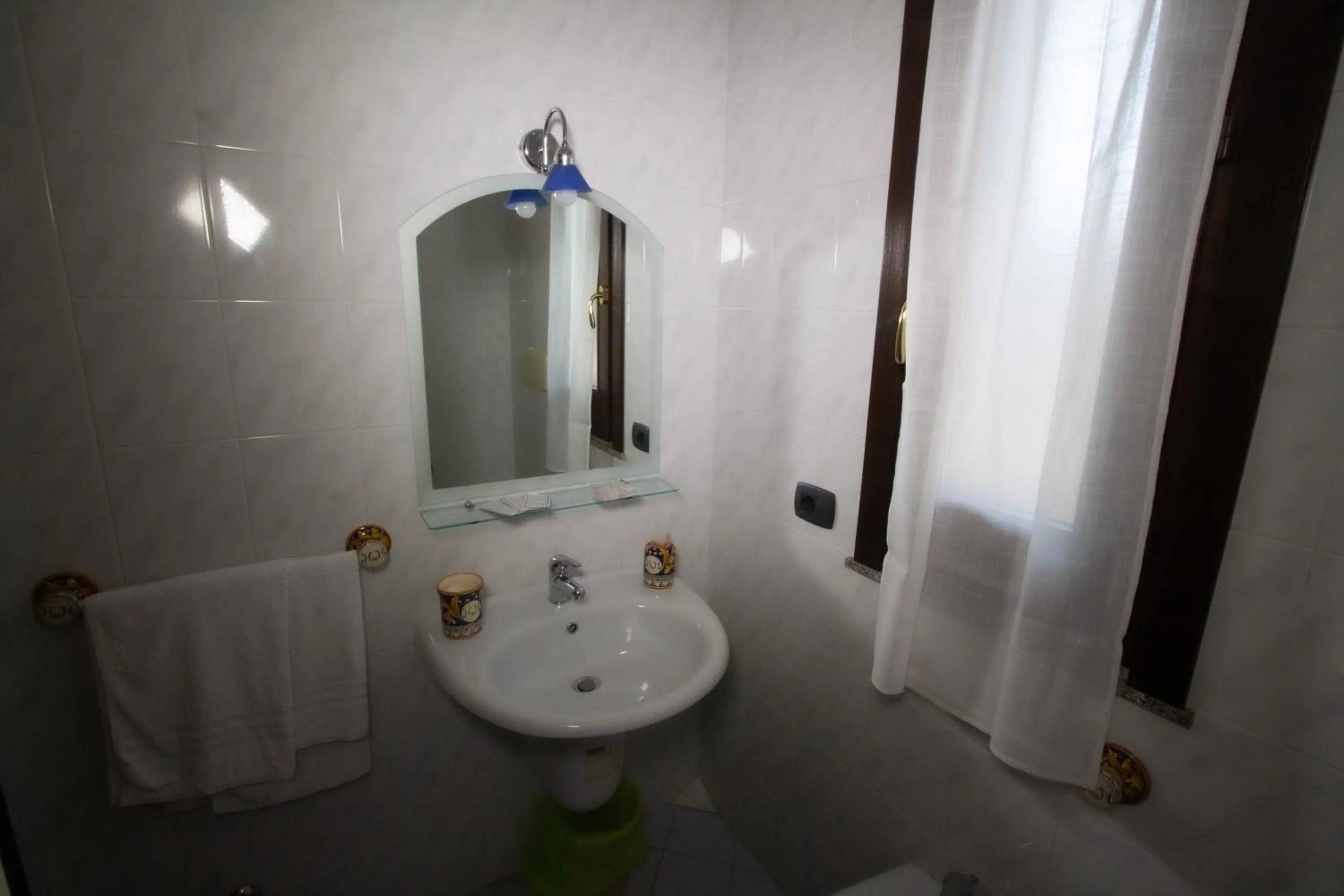 Bathroom in Hotel Merlino