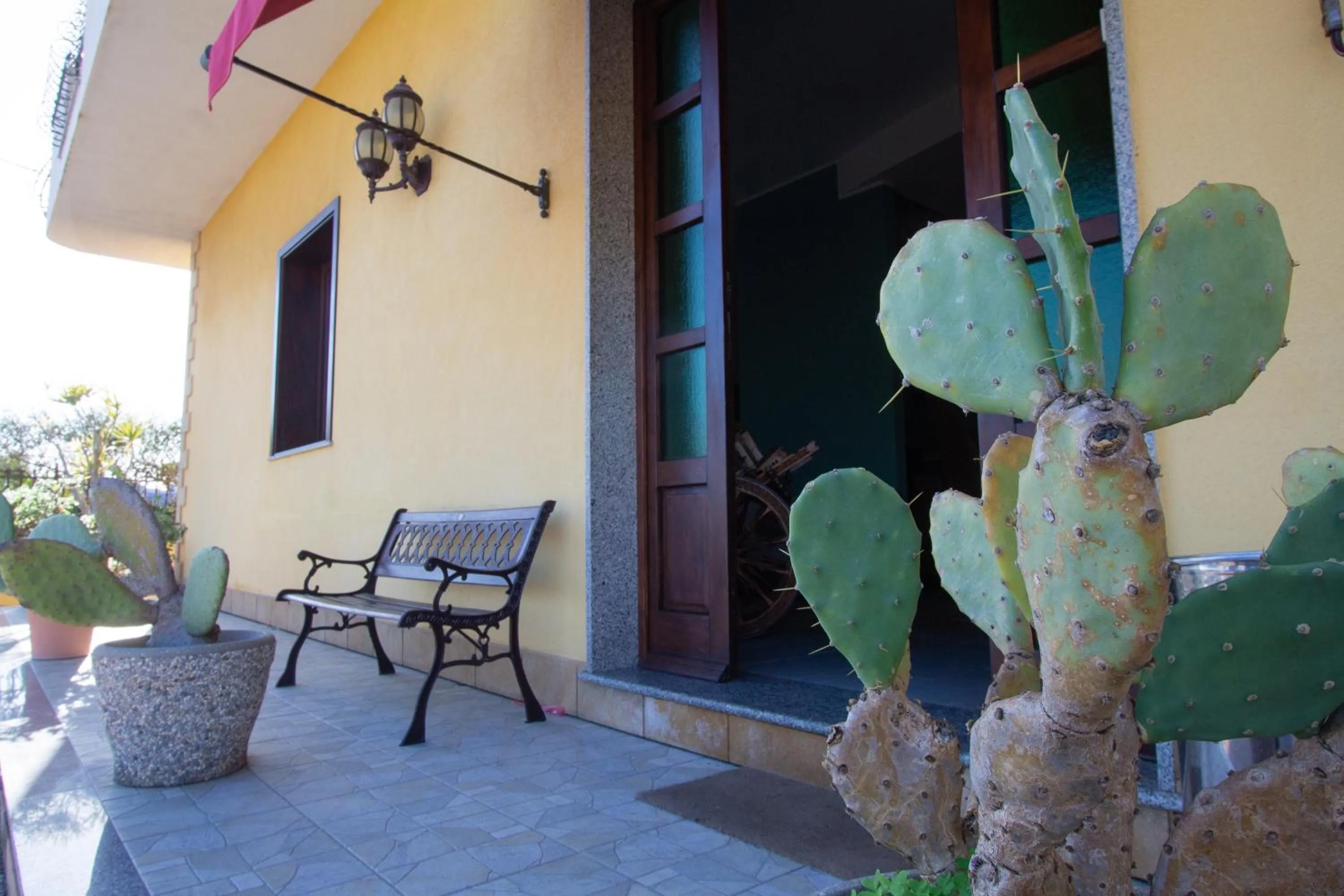 Facade/entrance in Hotel Merlino