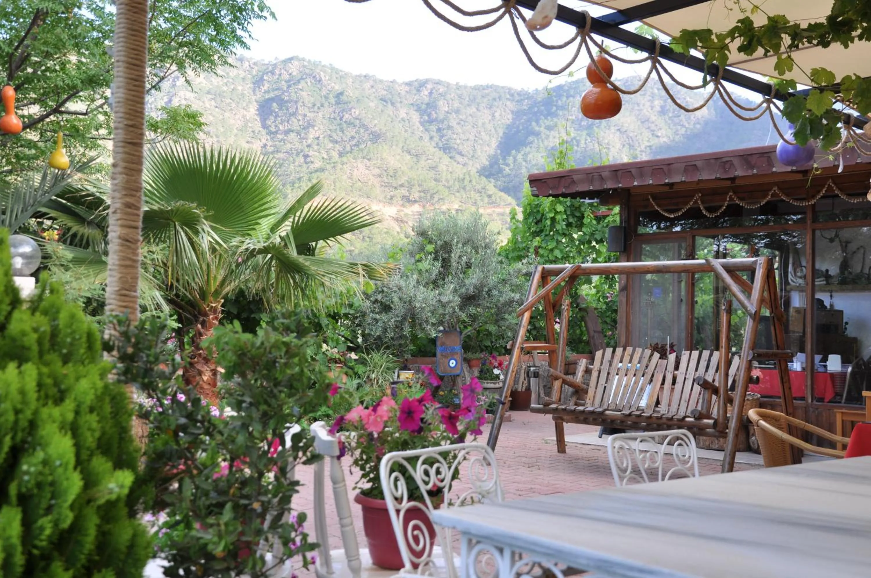 Facade/entrance in Adrasan Shambala