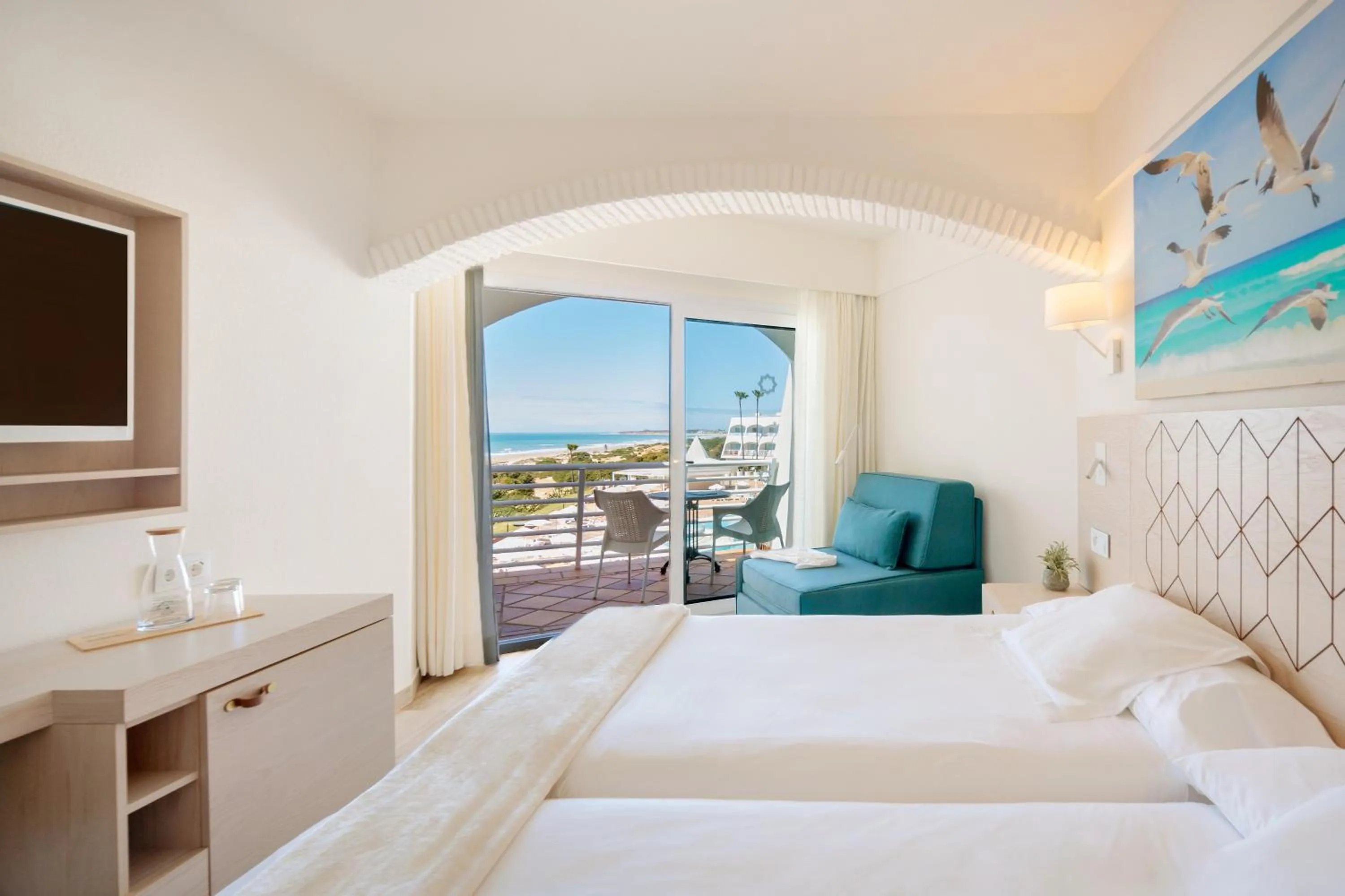 Bedroom, Bed in Iberostar Waves Royal Andalus