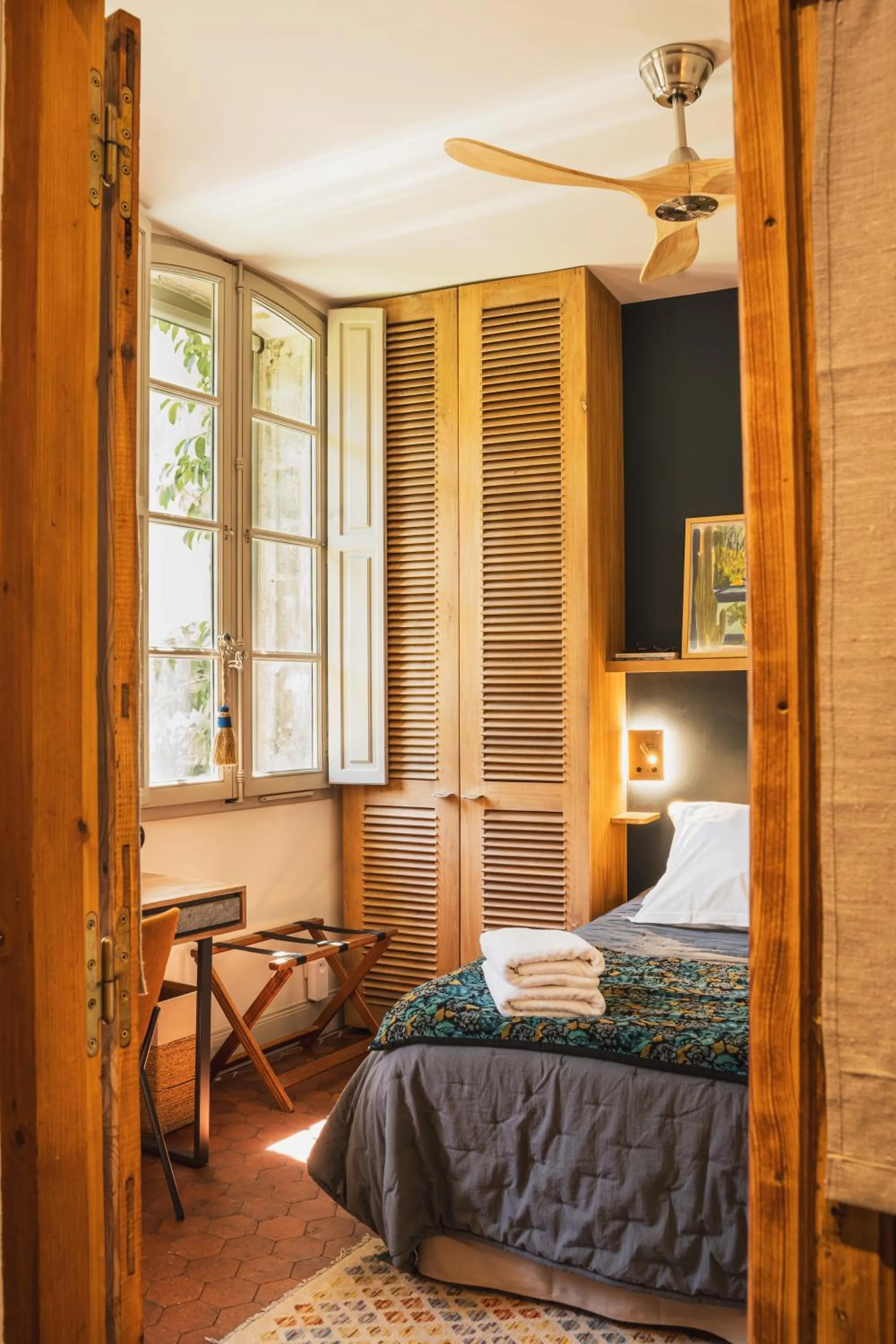 Toilet, Bed in Les Jardins de Baracane