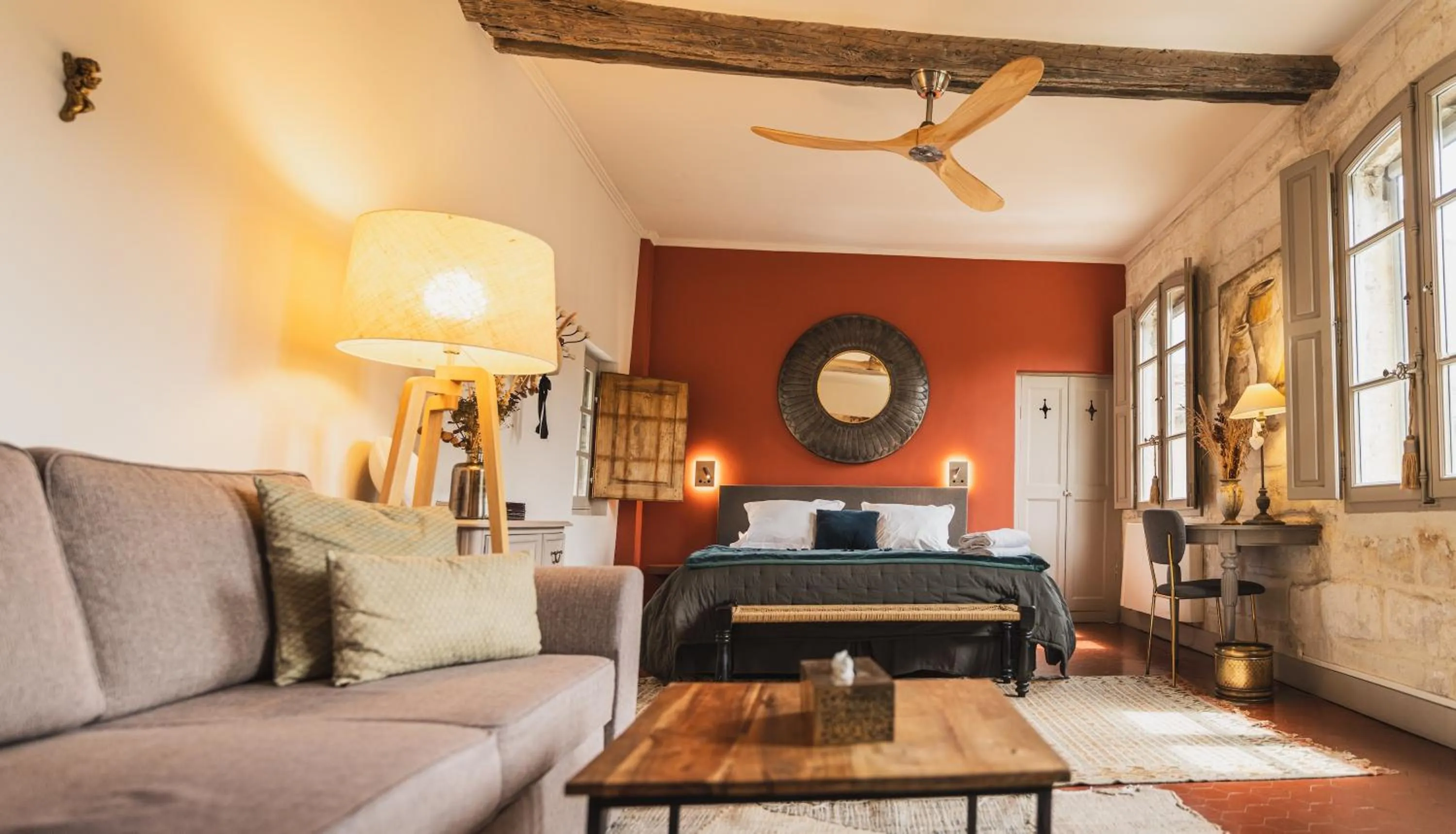 Photo of the whole room in Les Jardins de Baracane