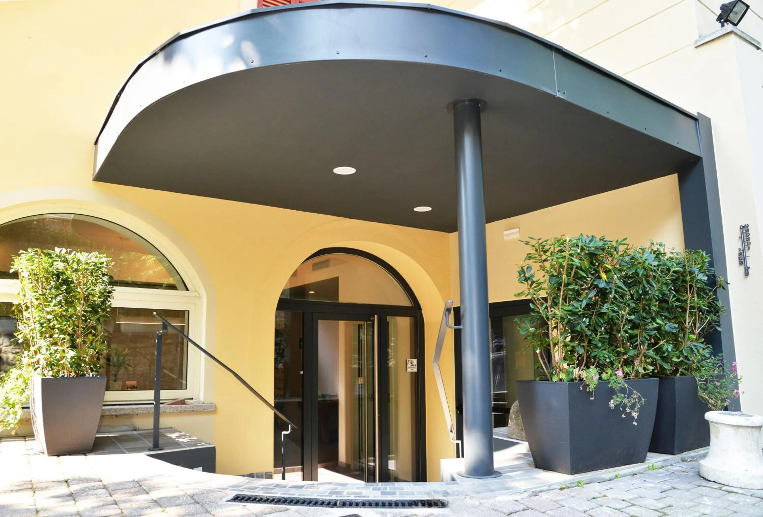 Facade/entrance in Hotel Quarcino