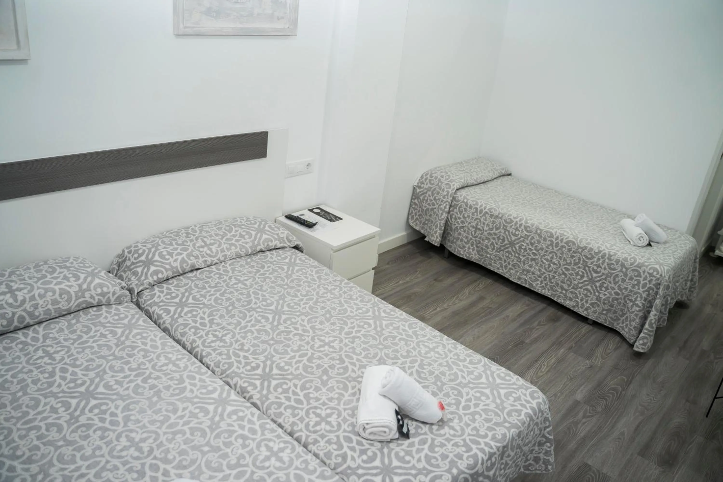 Bed in Hostal Goyesco Plaza