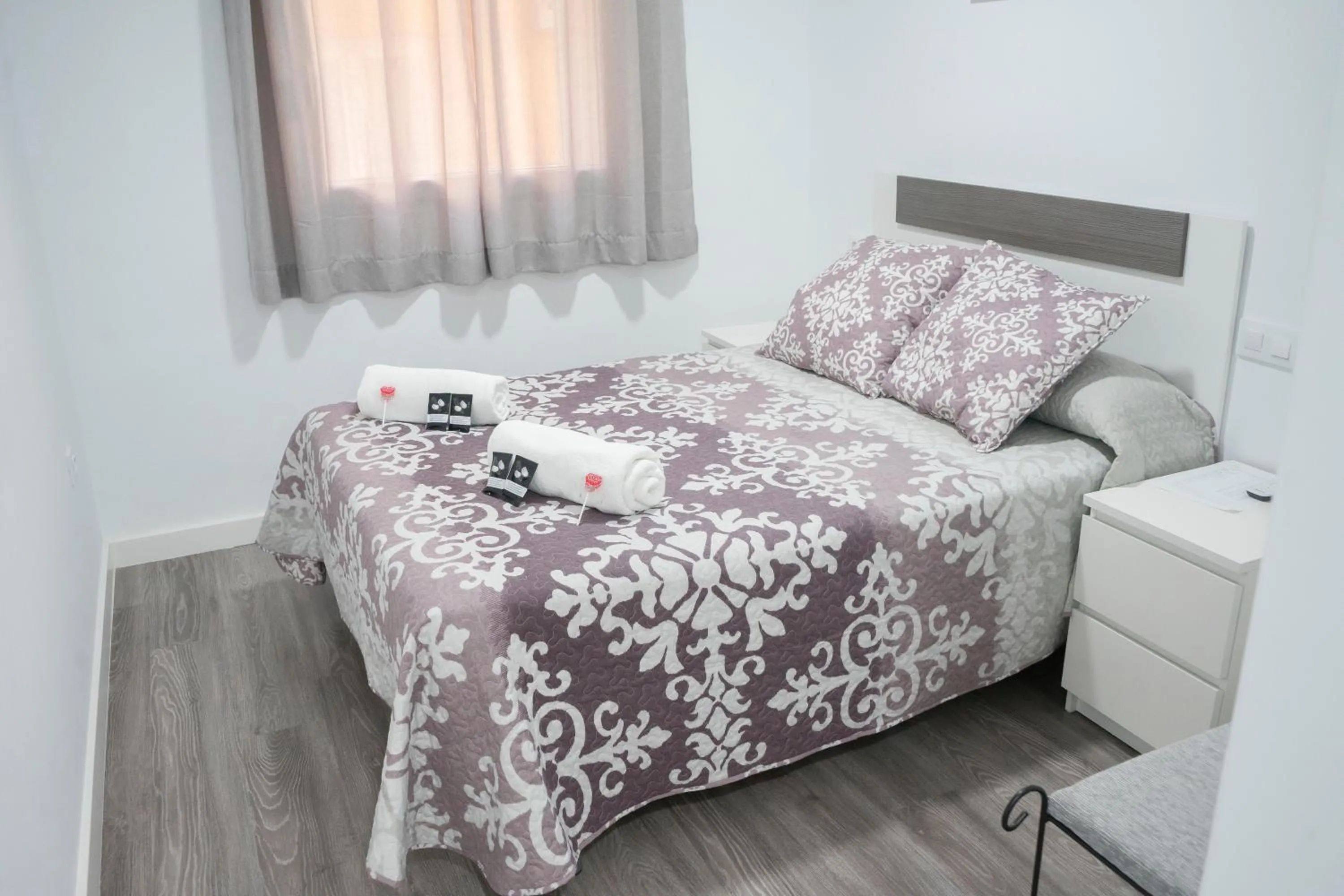 Bed in Hostal Goyesco Plaza