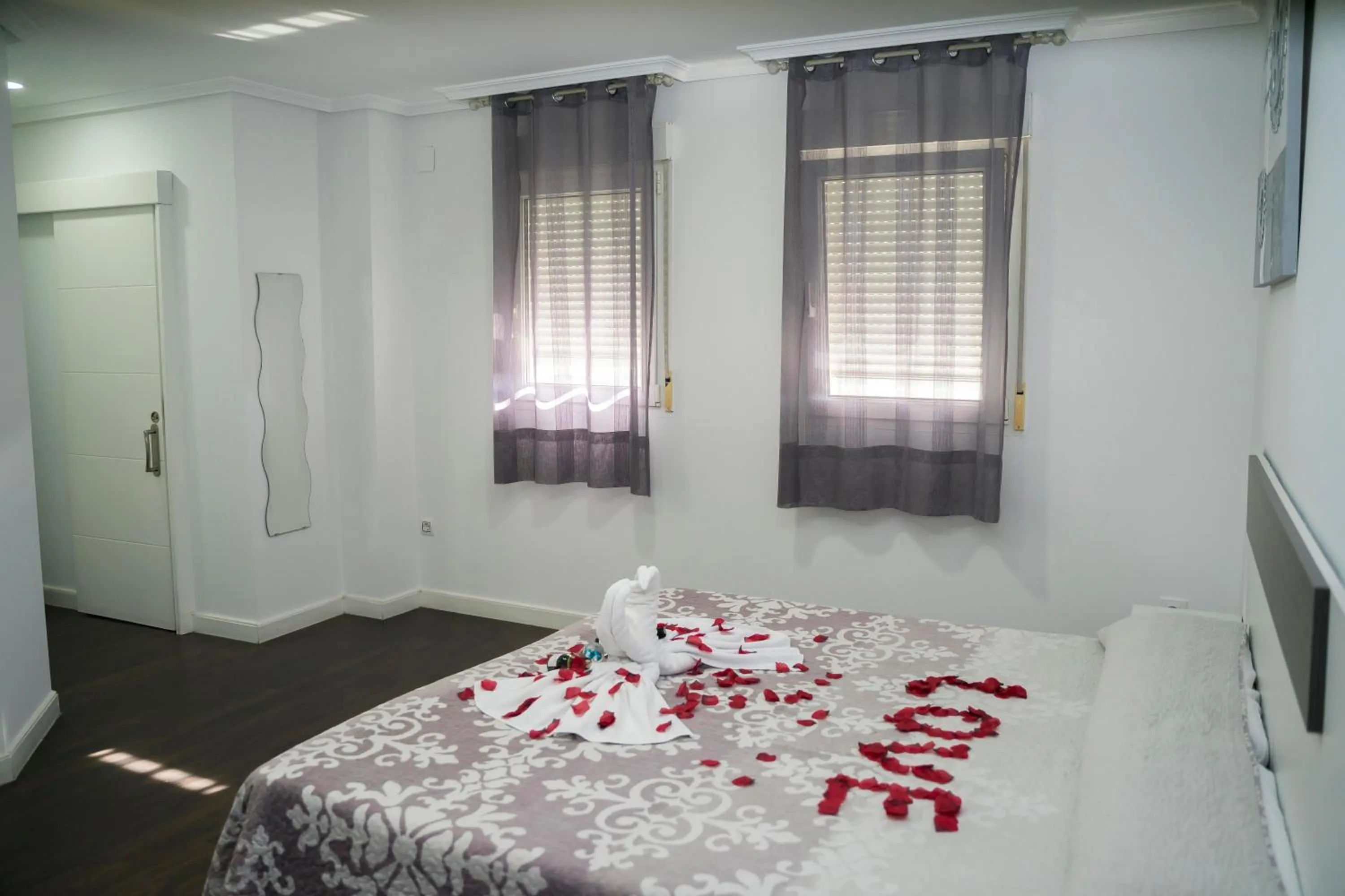 Bed in Hostal Goyesco Plaza