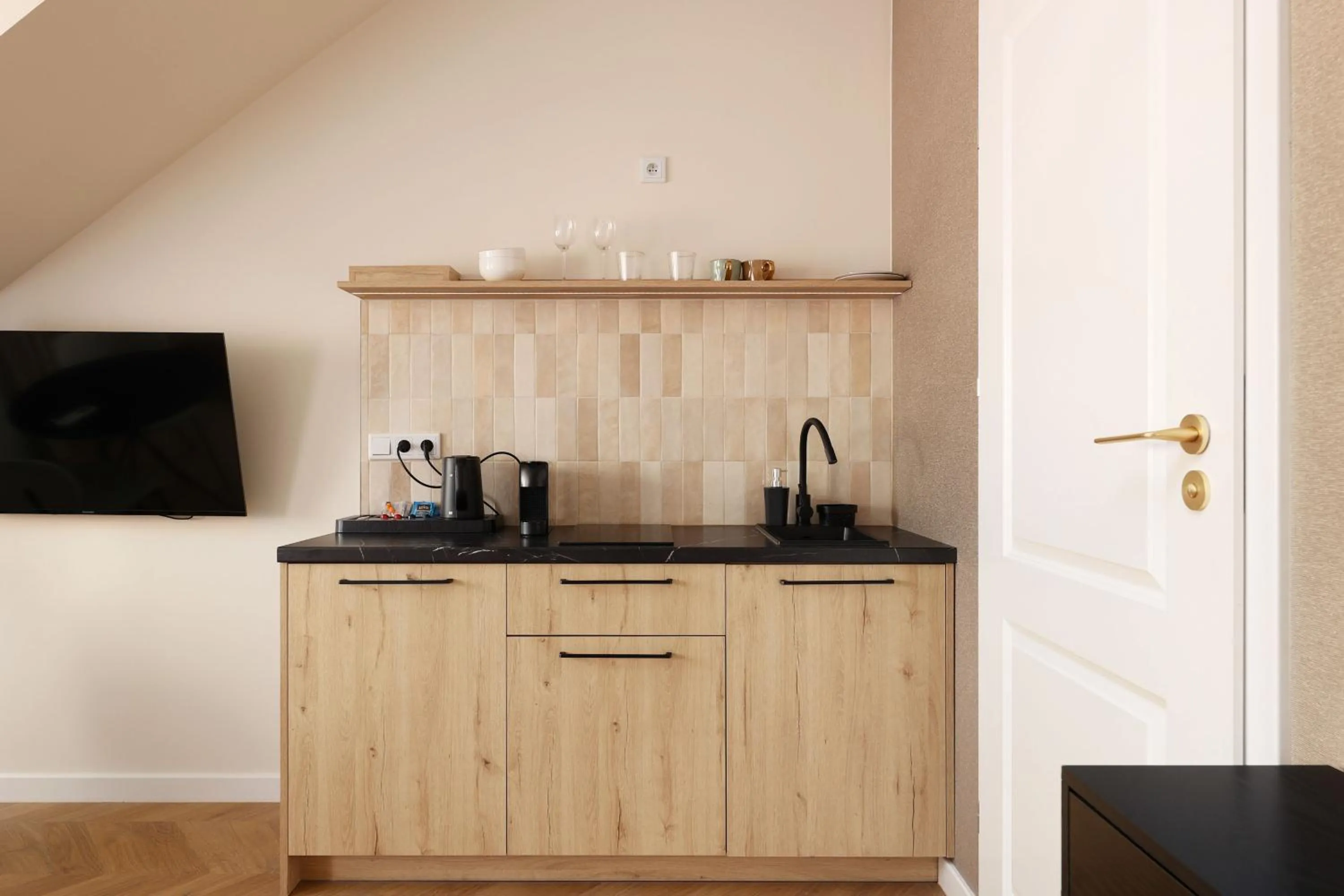 Coffee/tea facilities in Hetman Main Square Apartments