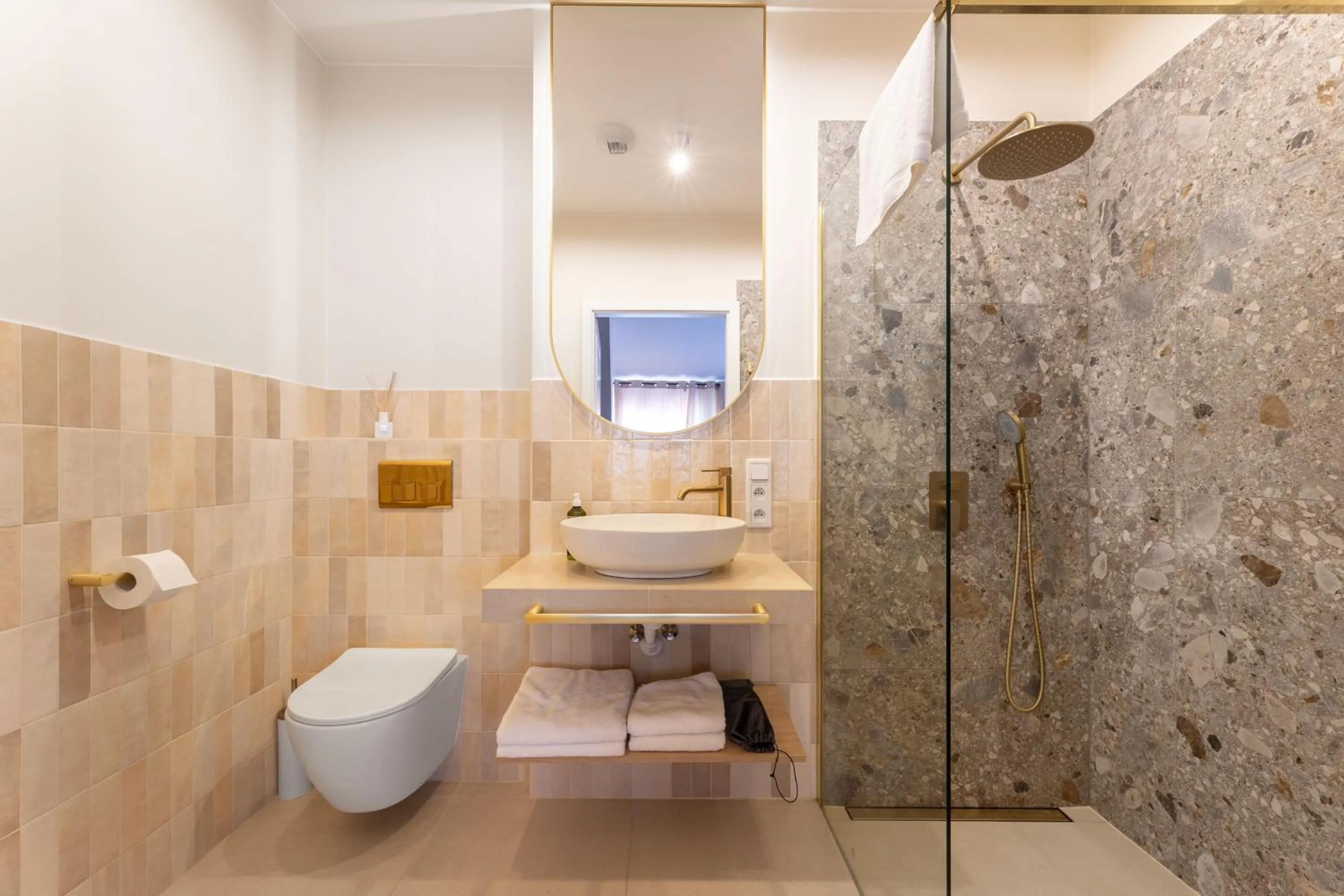 Shower in Hetman Main Square Apartments