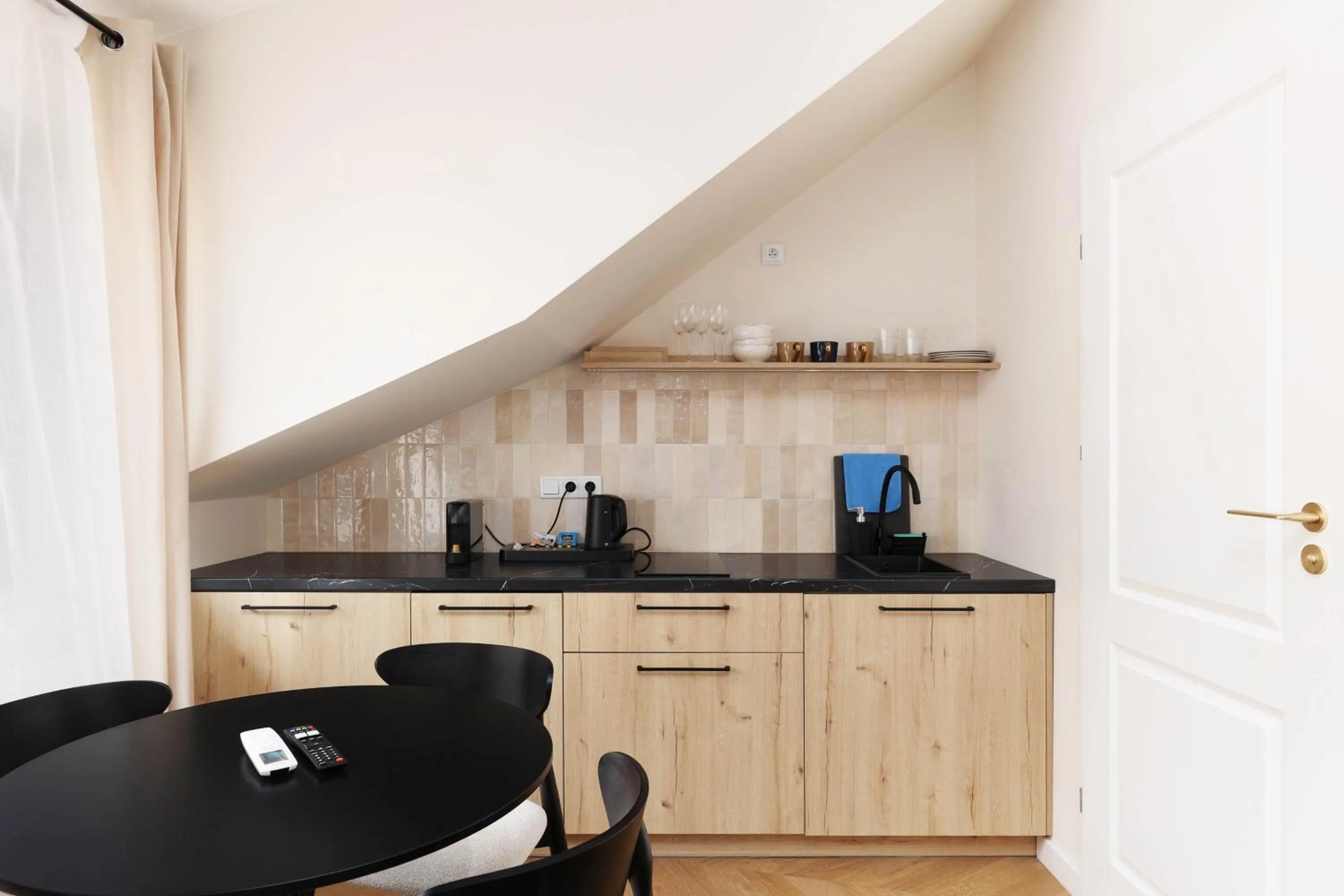 Coffee/tea facilities in Hetman Main Square Apartments