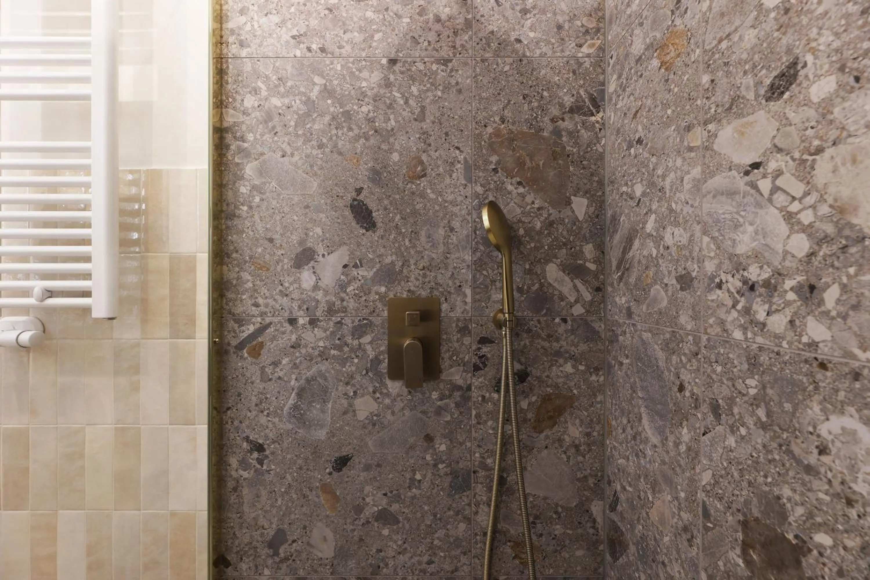 Shower in Hetman Main Square Apartments