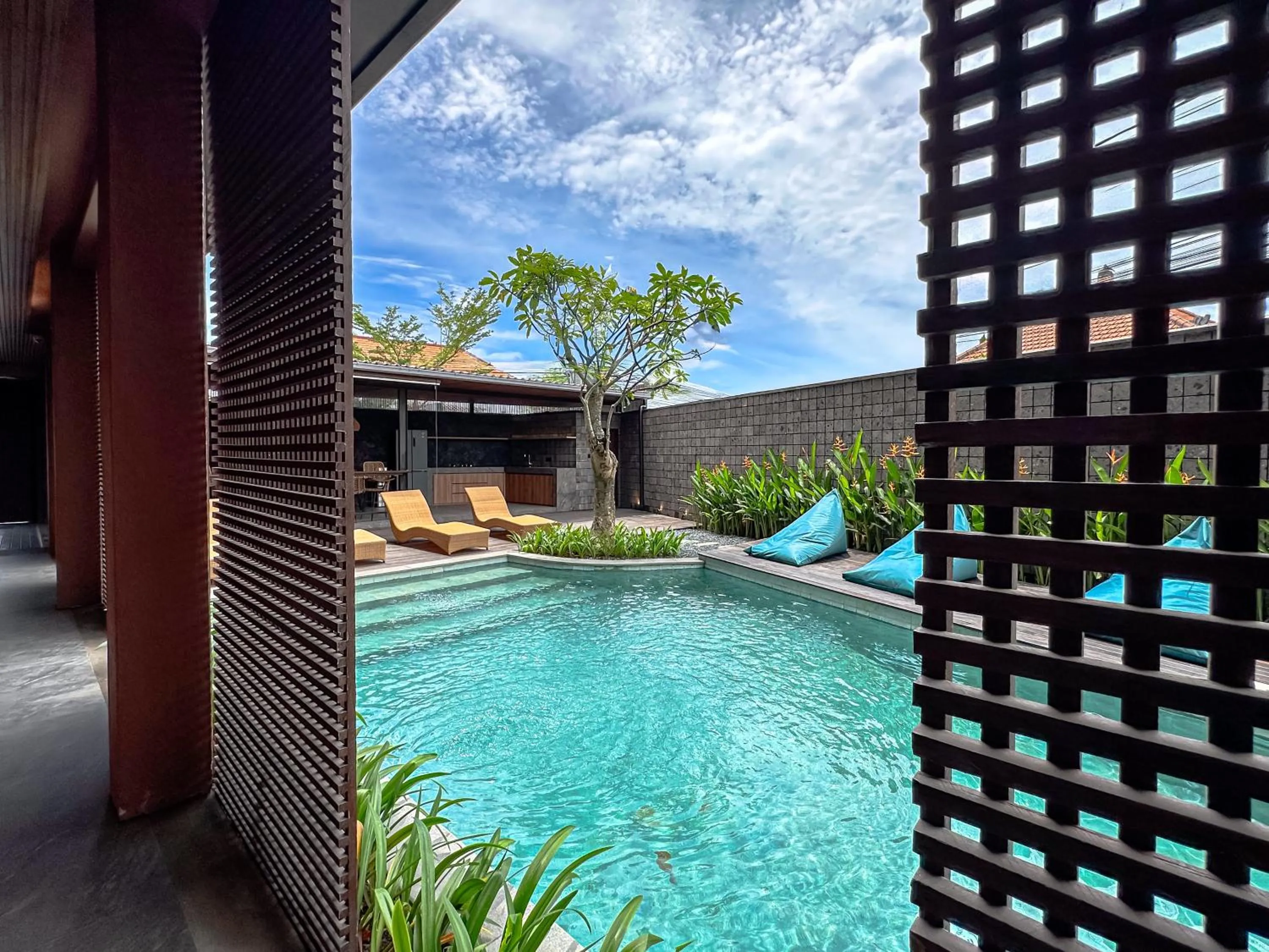 Swimming pool in Balvanta Coliving