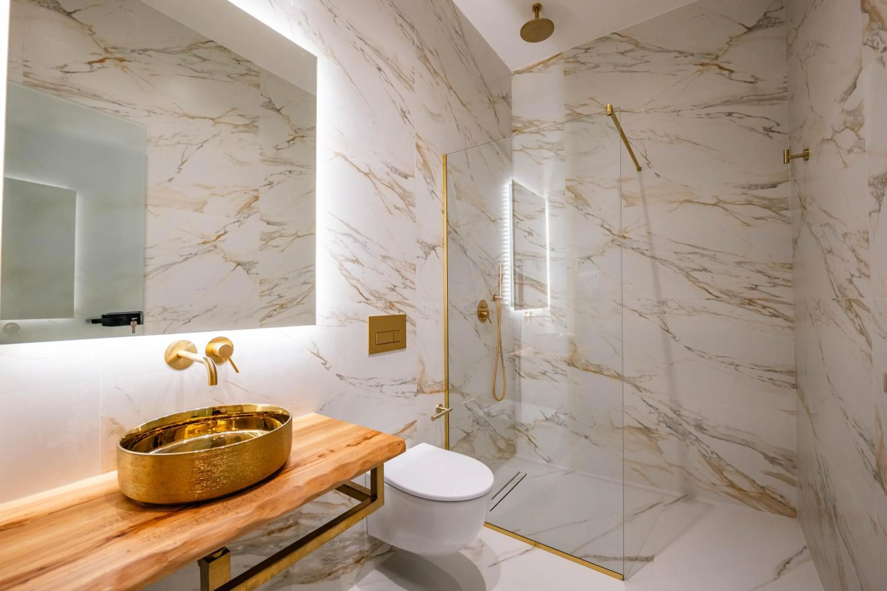 Toilet in Mae Select Hotel