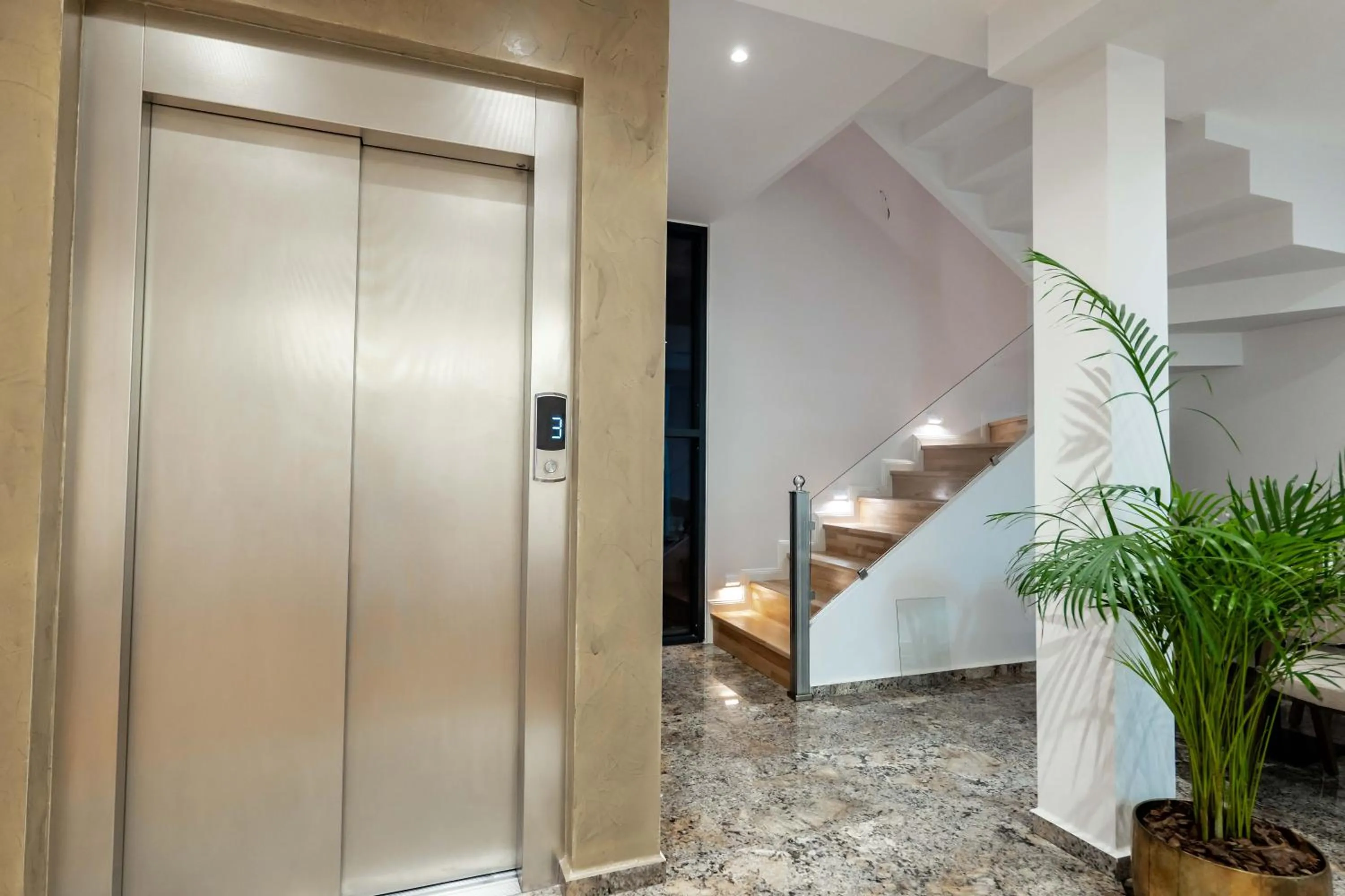 elevator in Mae Select Hotel