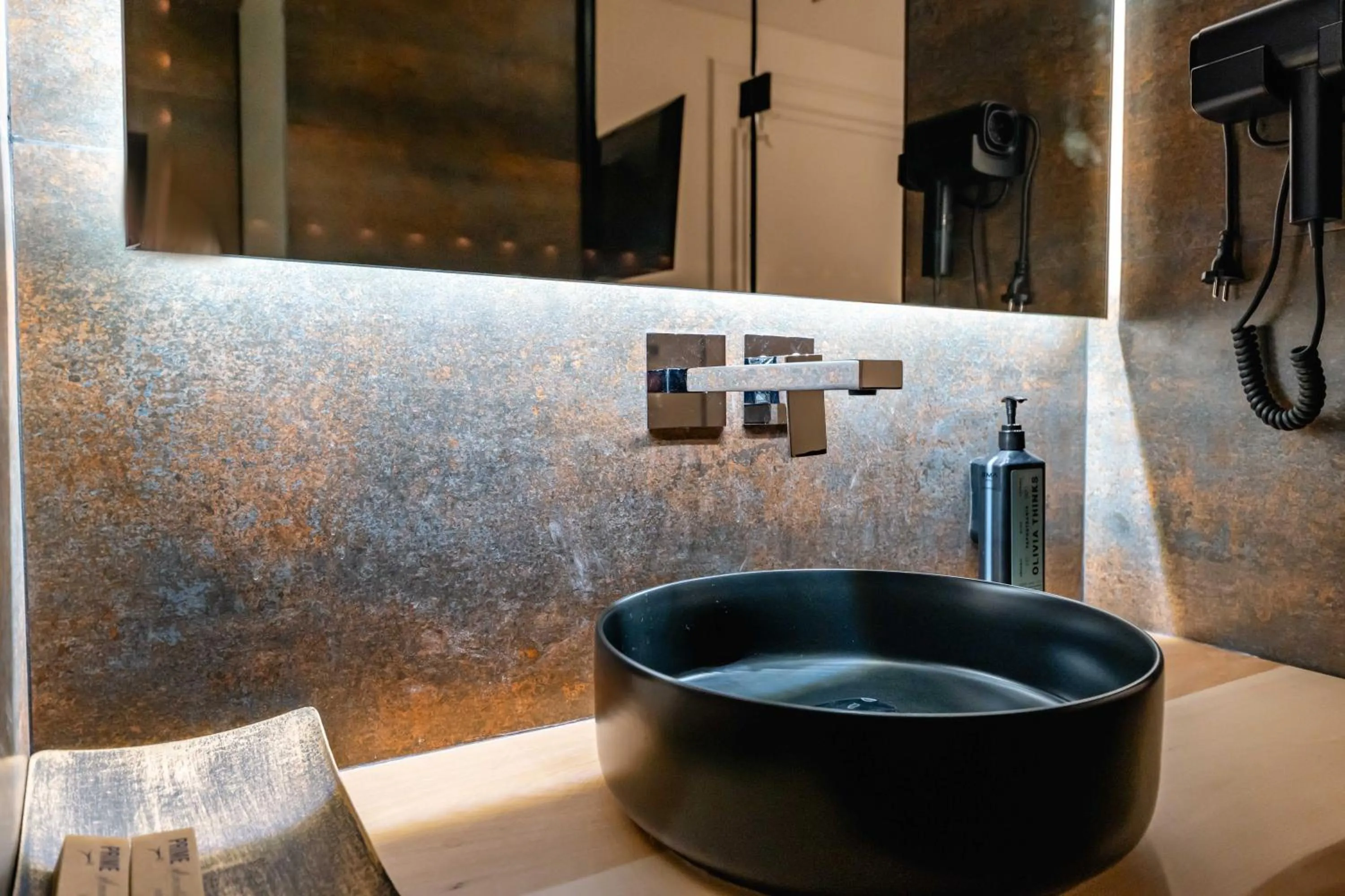 Bathroom in Mae Select Hotel