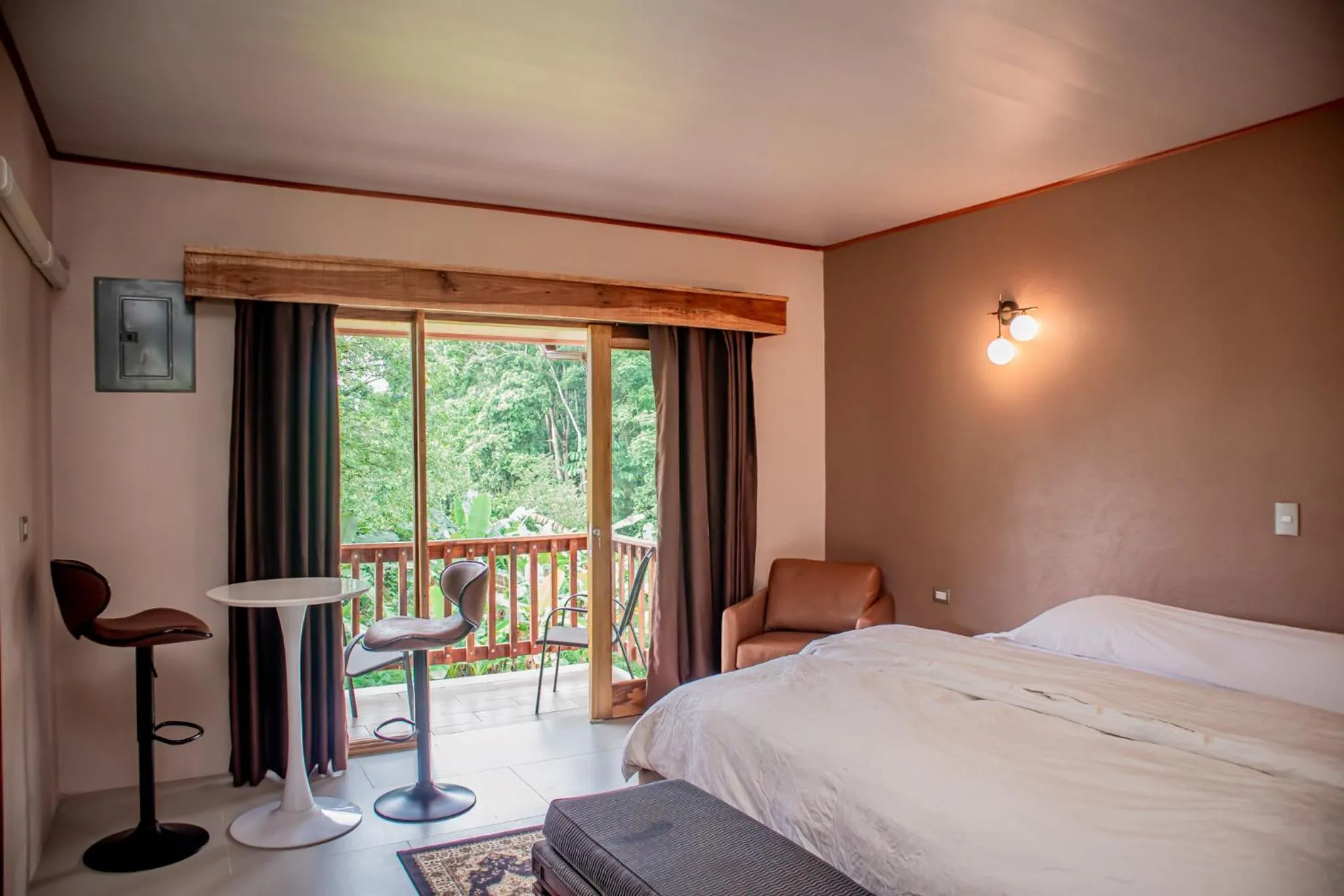 Bedroom, Bed in Hotel del Bosque