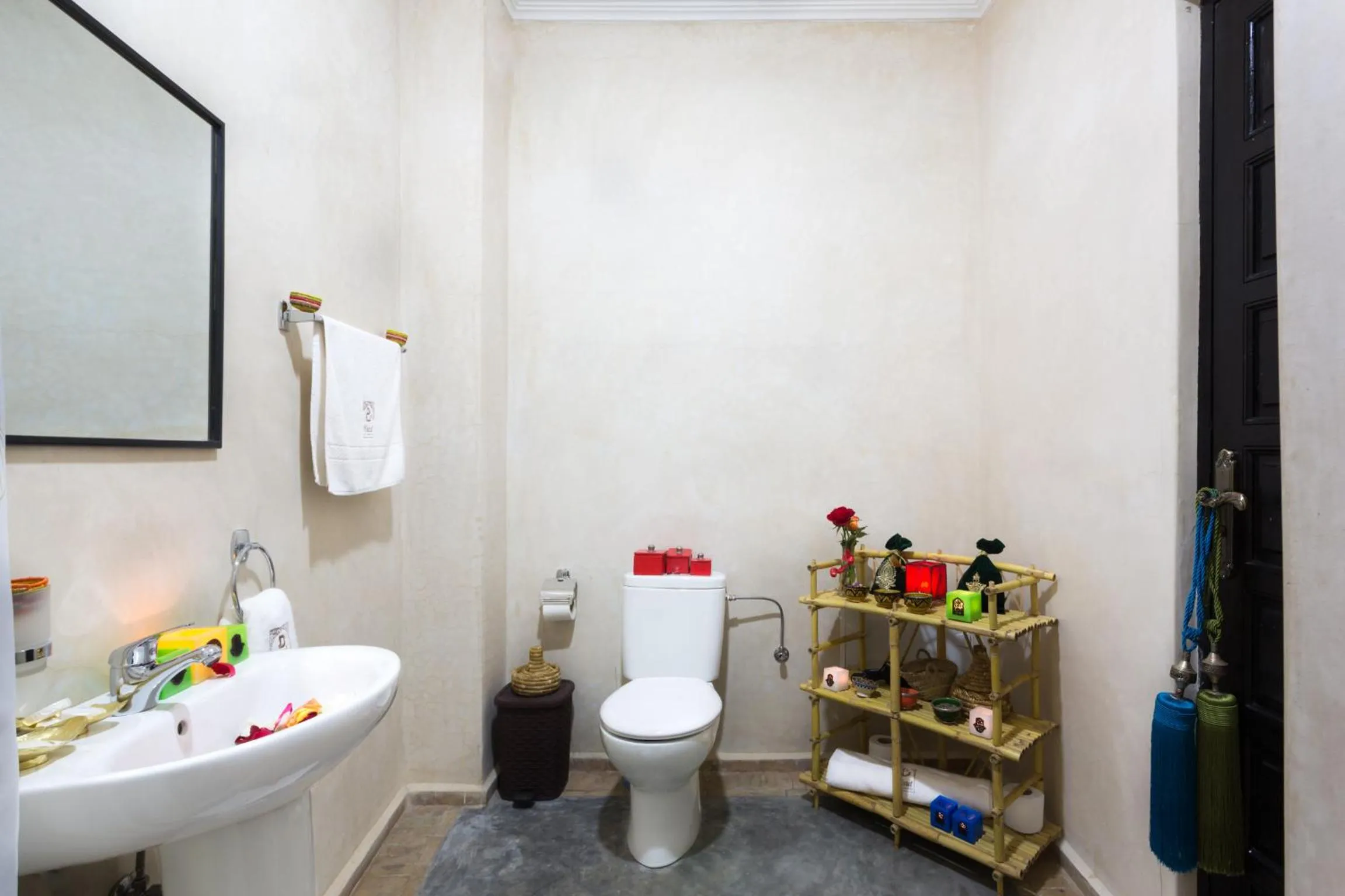 Bathroom in Riad Dar Benbrahim