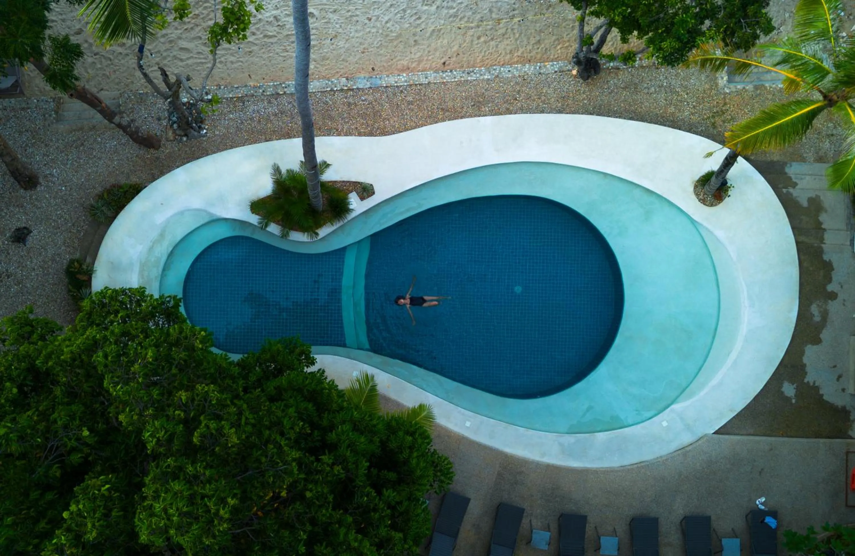 Alam Indah Beach Resort Busuanga