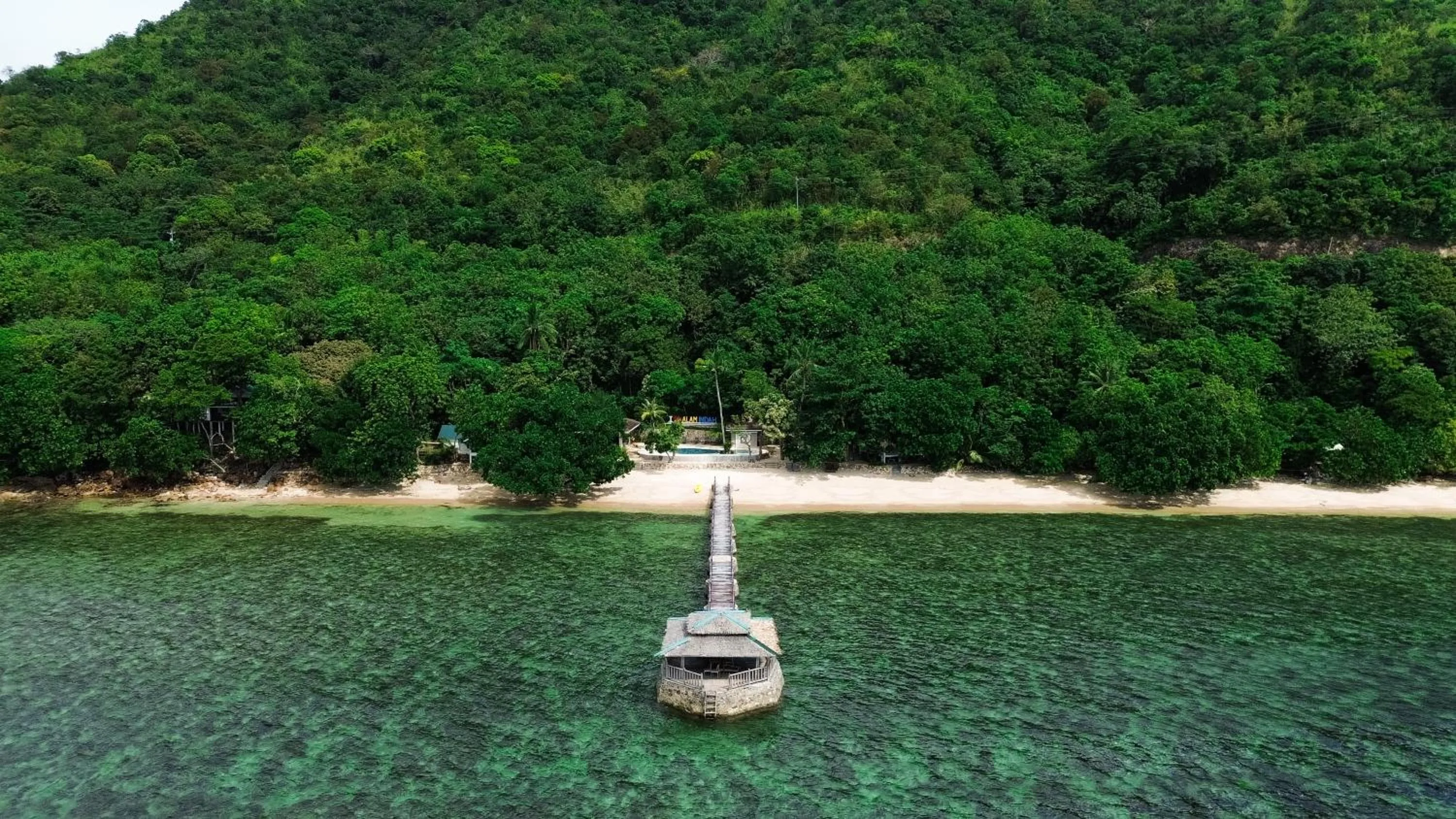 Alam Indah Beach Resort Busuanga