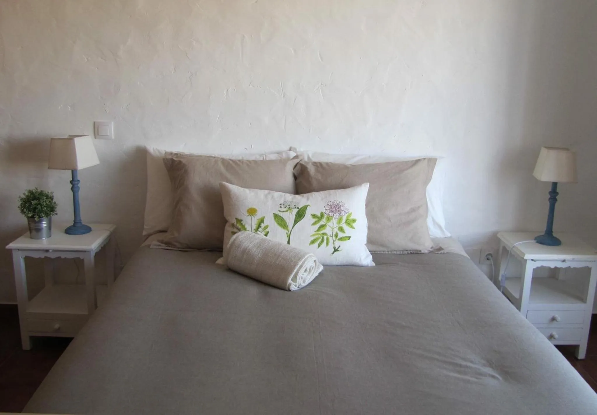 Bed in Casas de Miróbriga