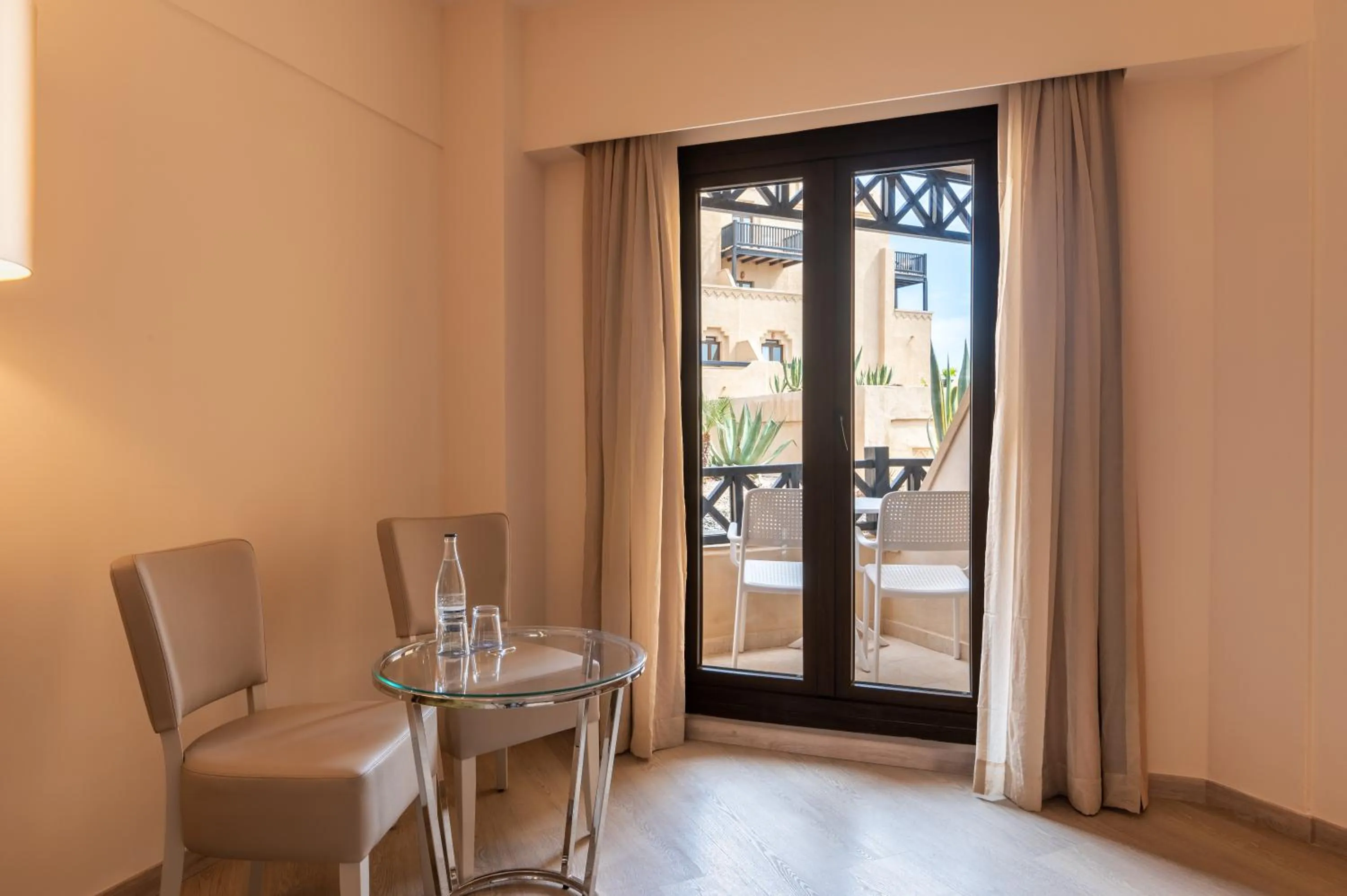 Seating area in Vila Gale Isla Canela