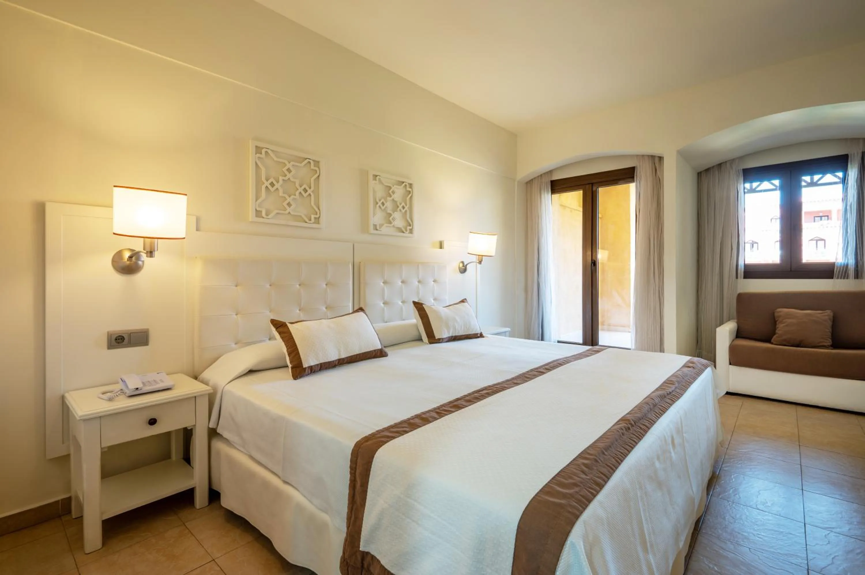 Bedroom, Bed in Vila Gale Isla Canela