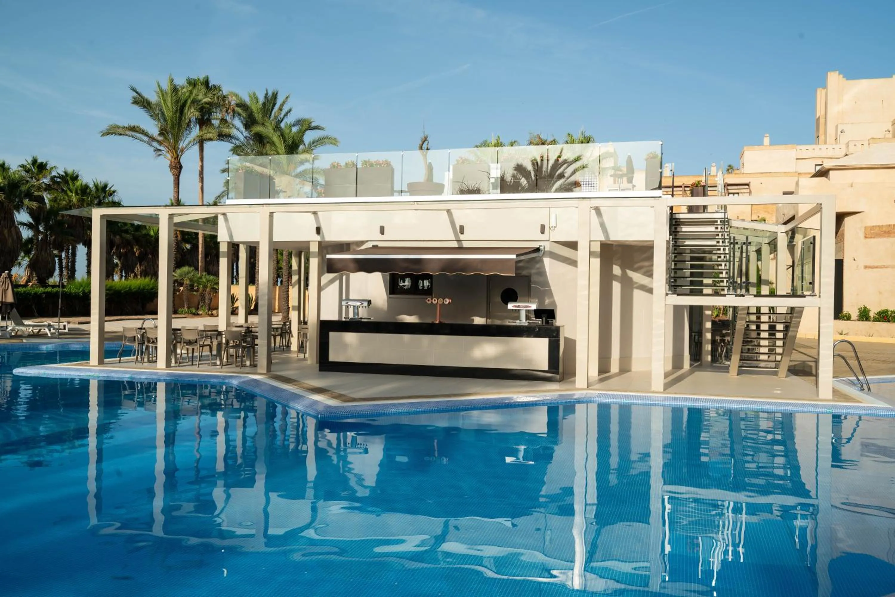 Swimming pool in Vila Gale Isla Canela