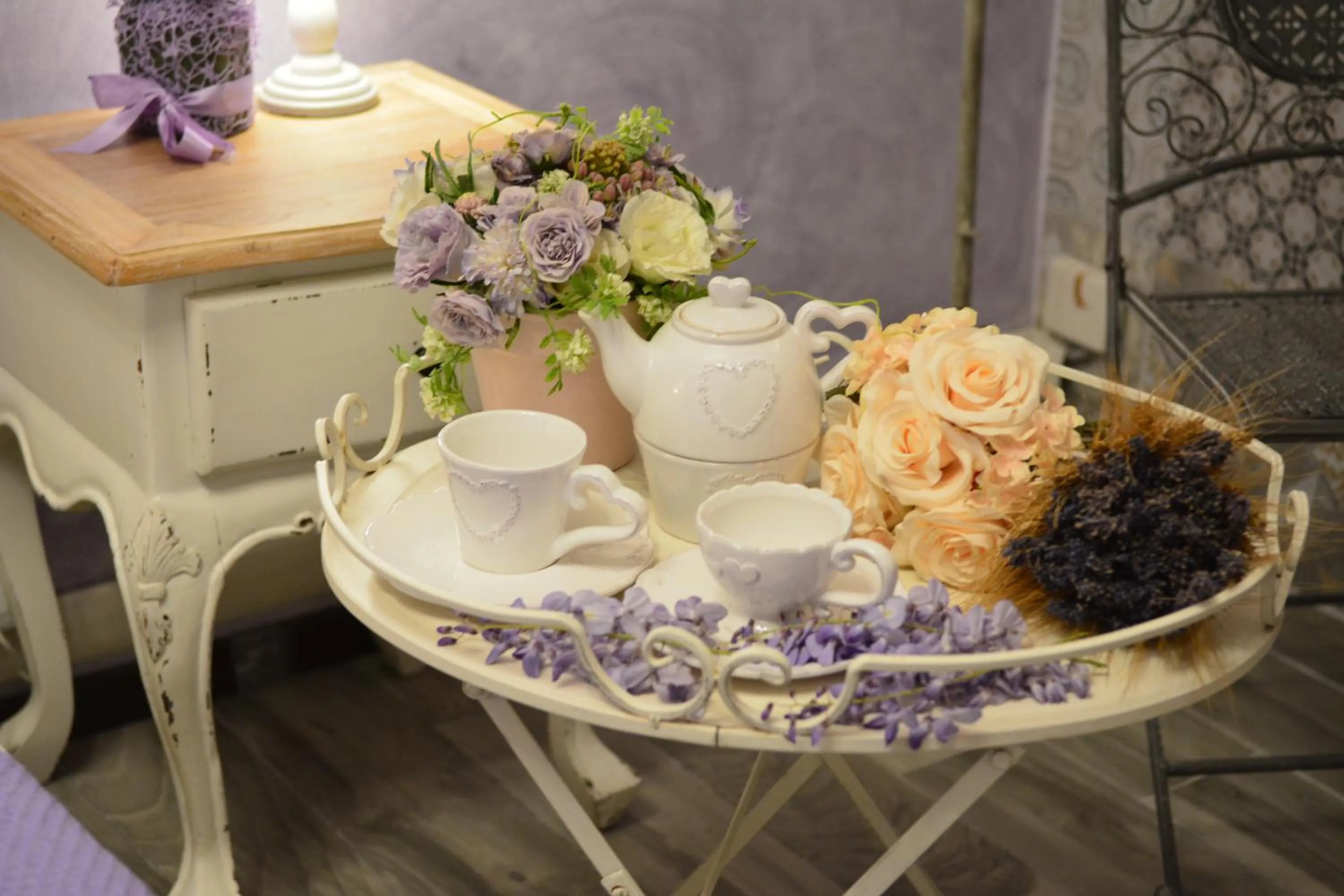 Decorative detail in RomAntic Dreams