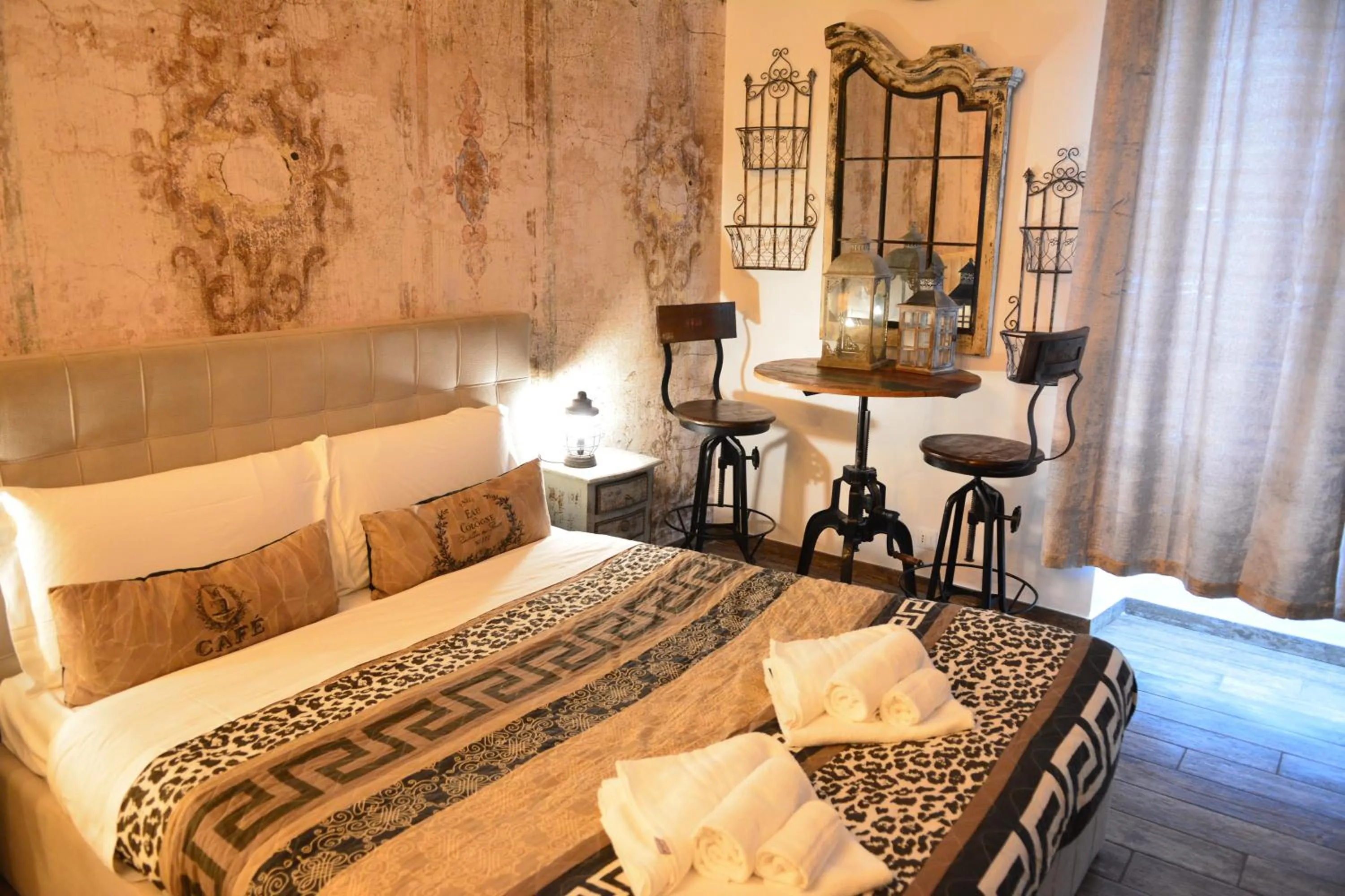 Bed in RomAntic Dreams