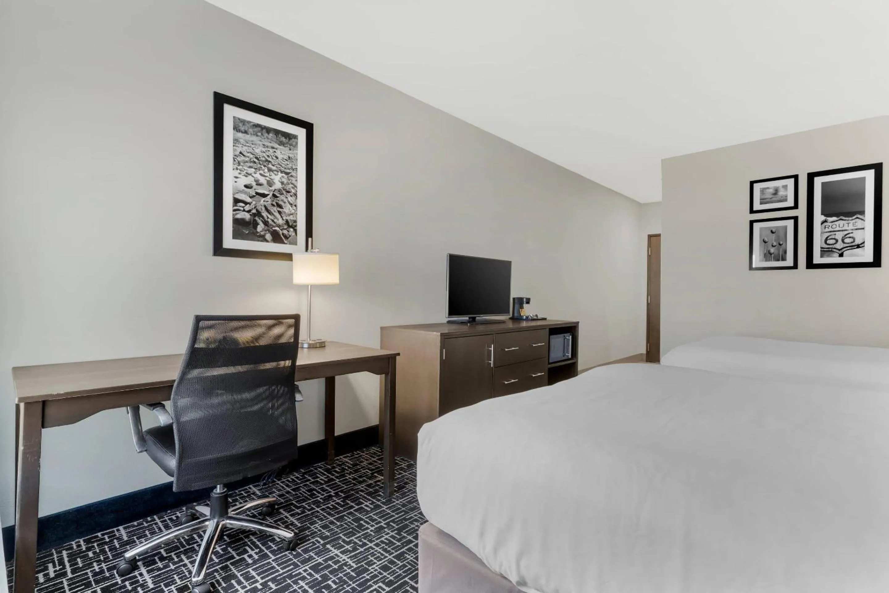 Bedroom, Bed in Comfort Inn & Suites