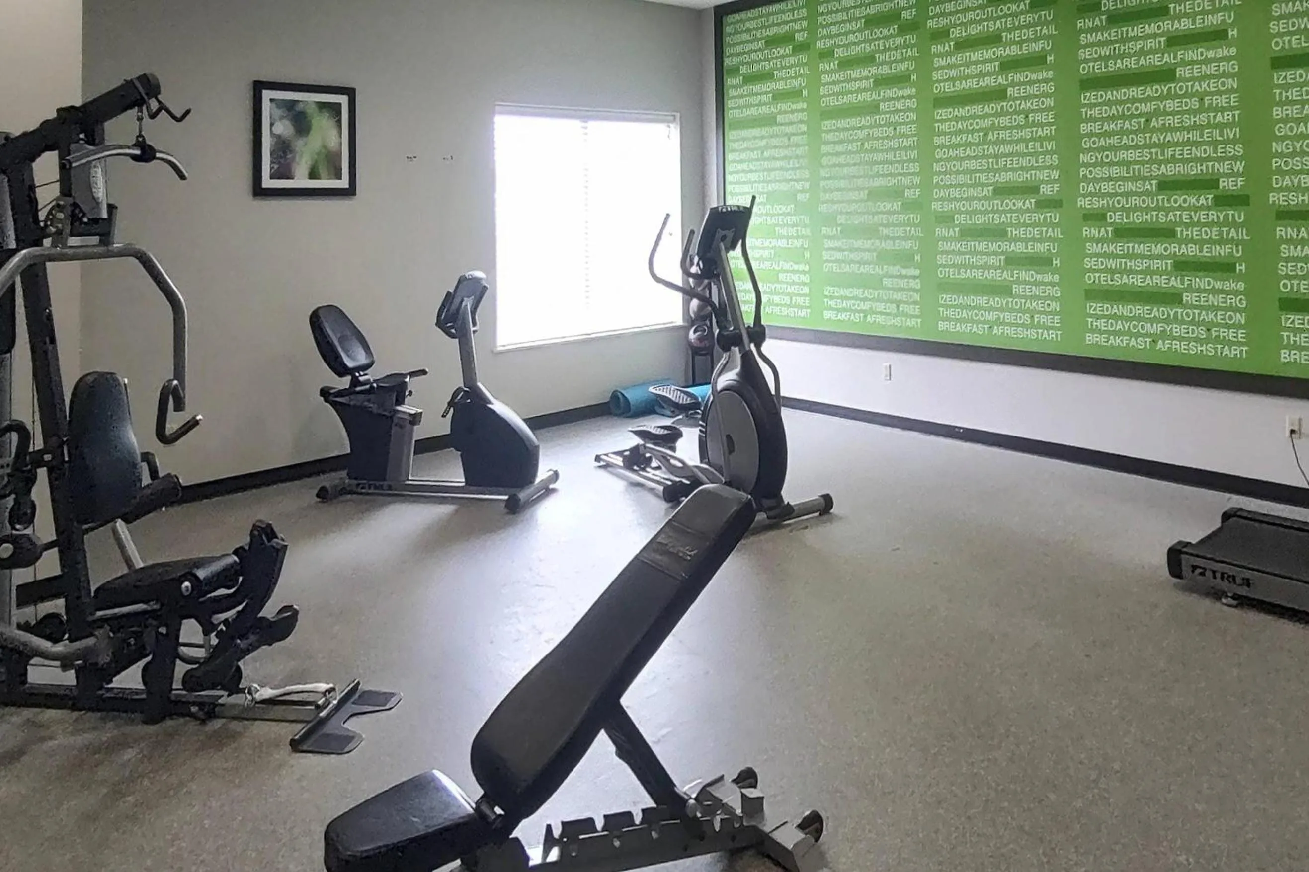 Fitness centre/facilities in Comfort Inn & Suites
