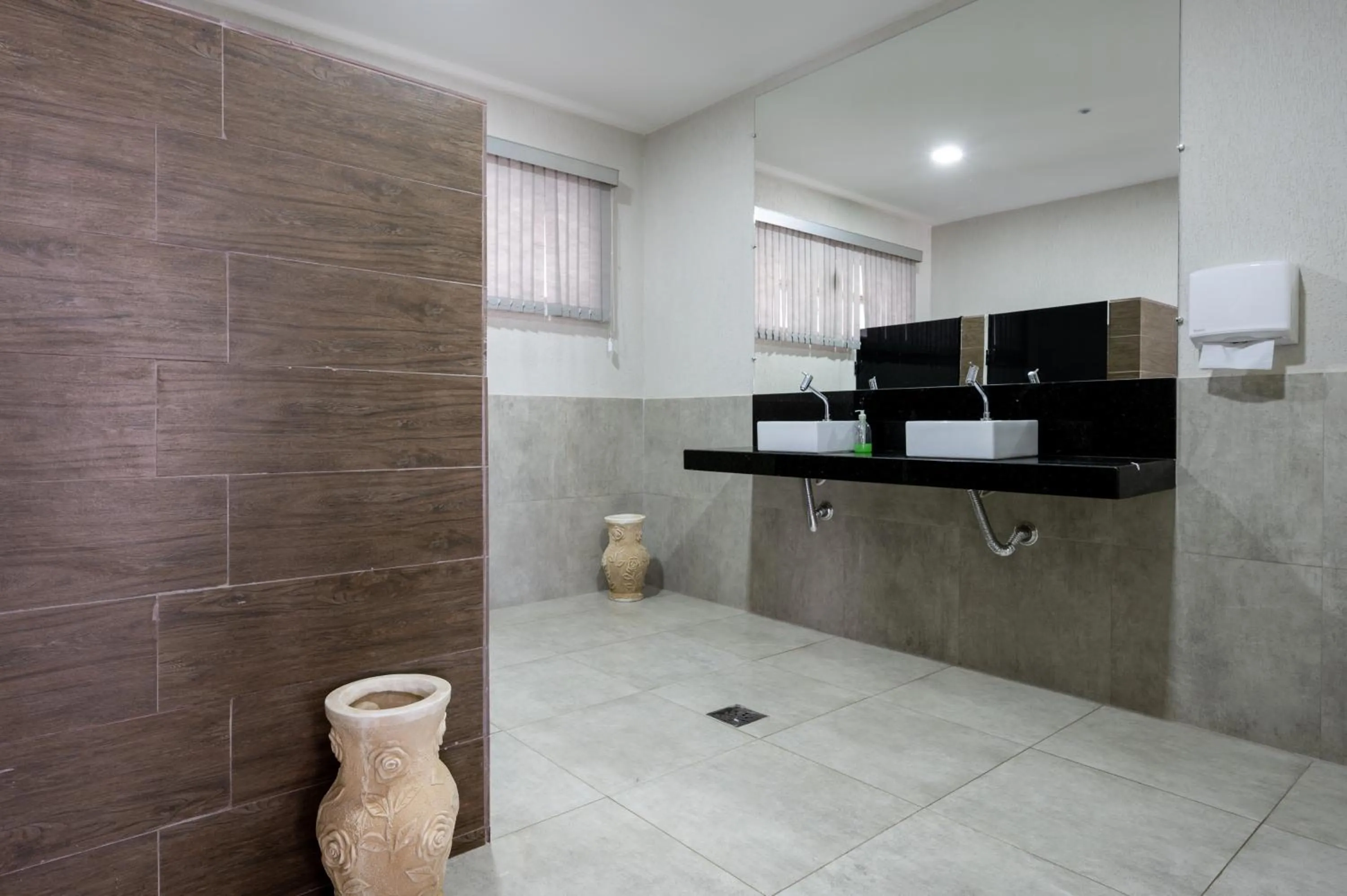 Bathroom in Italian Palace Hotel Rede Carlton