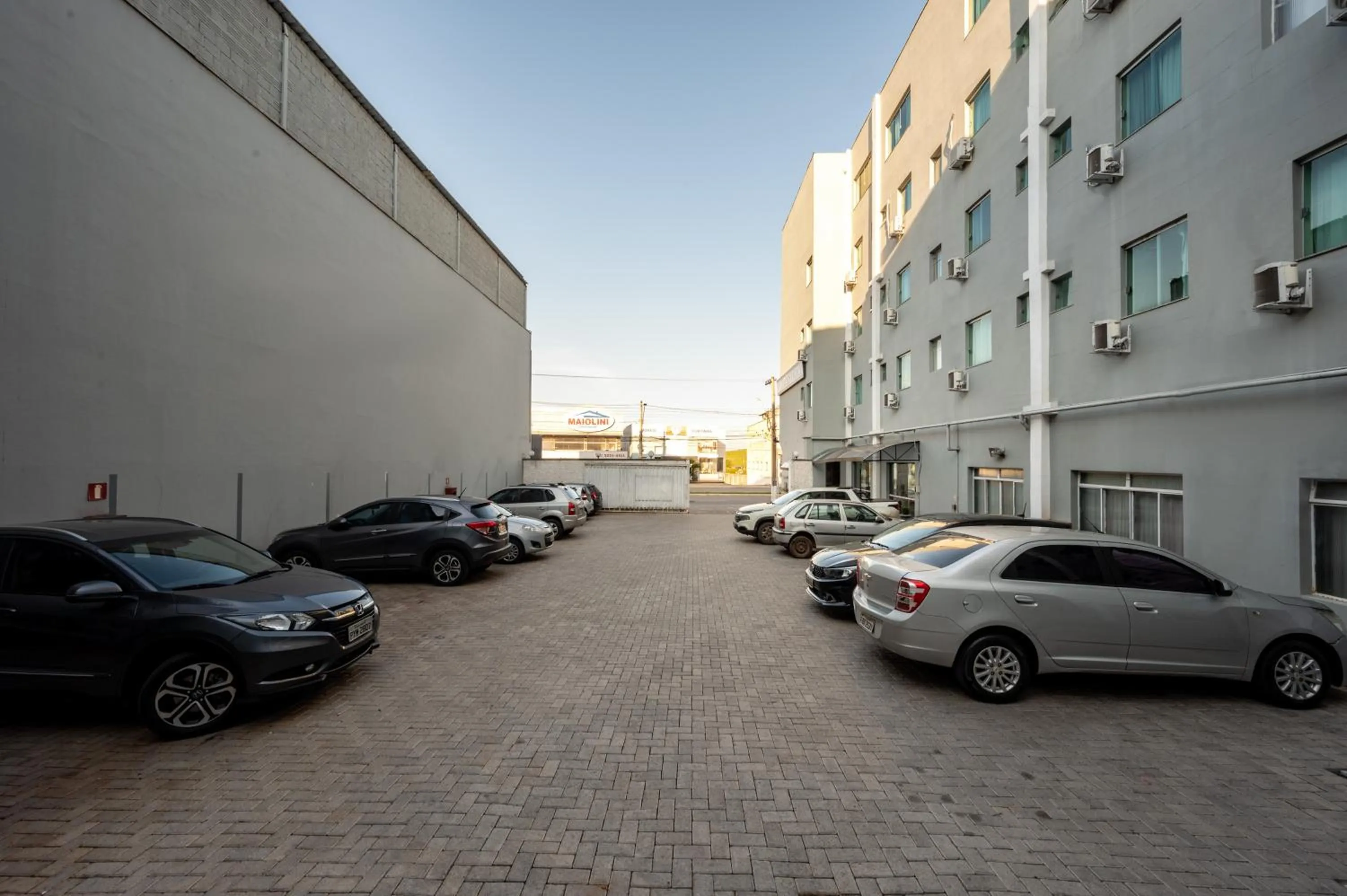 Parking in Italian Palace Hotel Rede Carlton