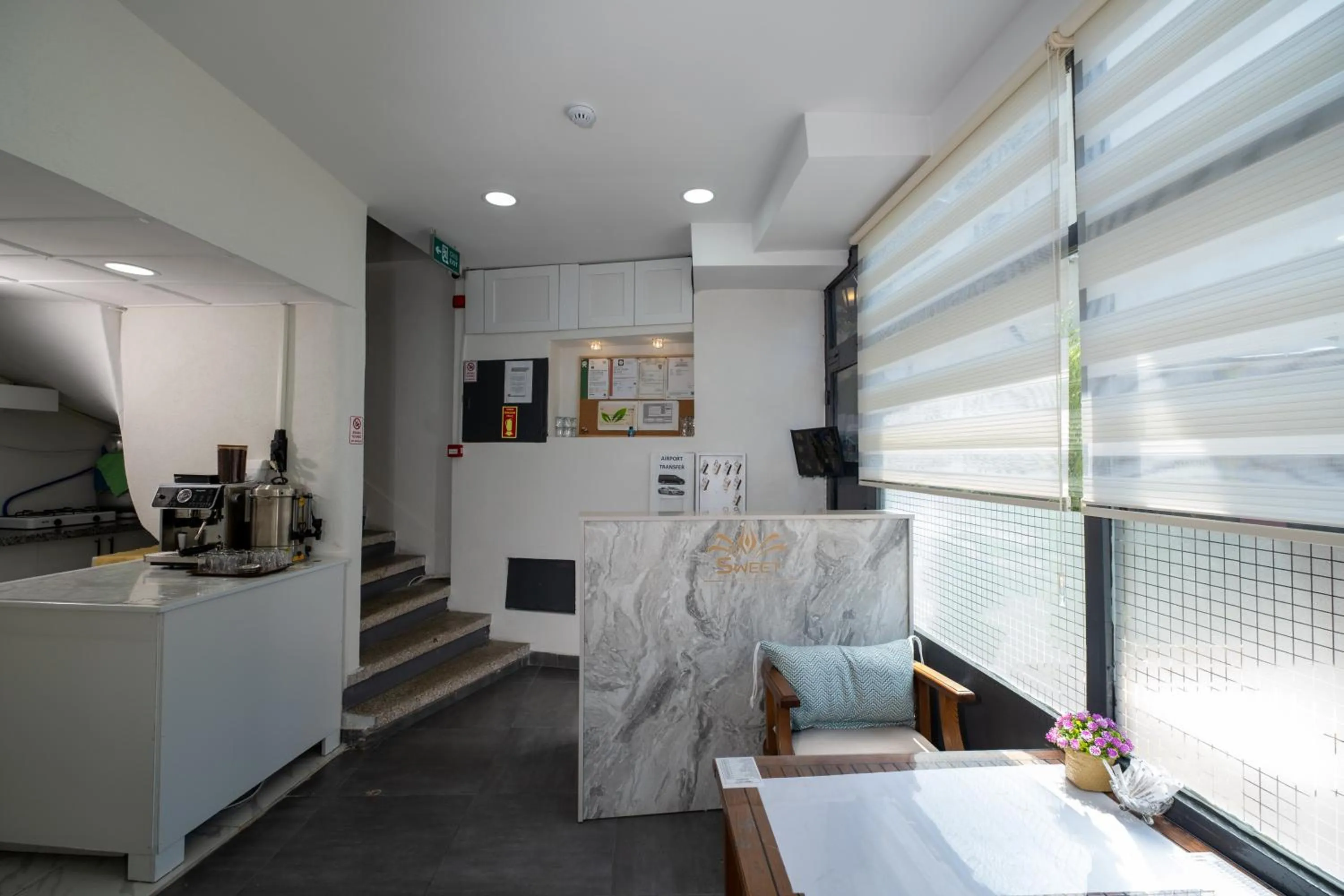 Lobby or reception in Sweet Hotel Istanbul