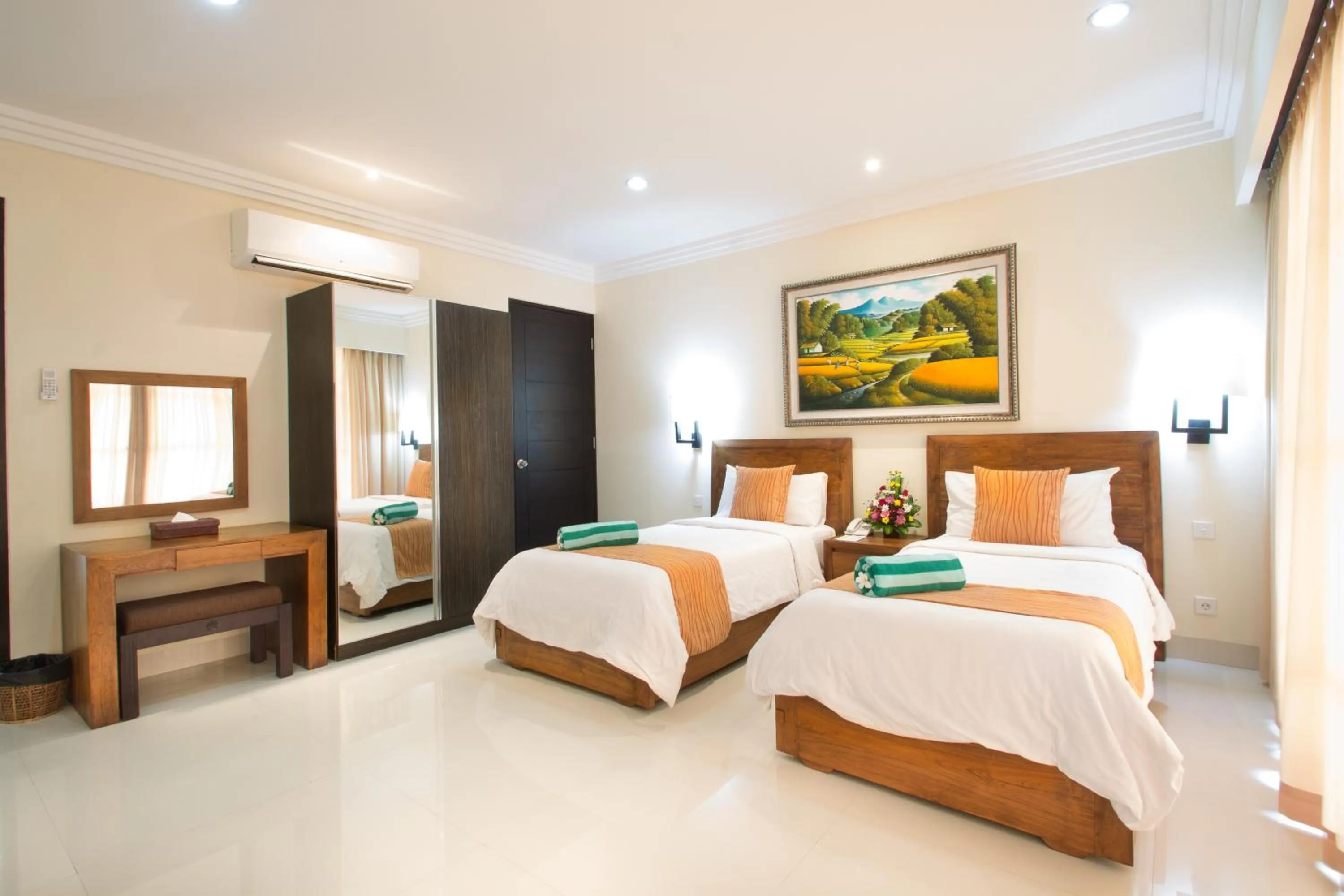 Bedroom, Bed in Peninsula Bay Resort