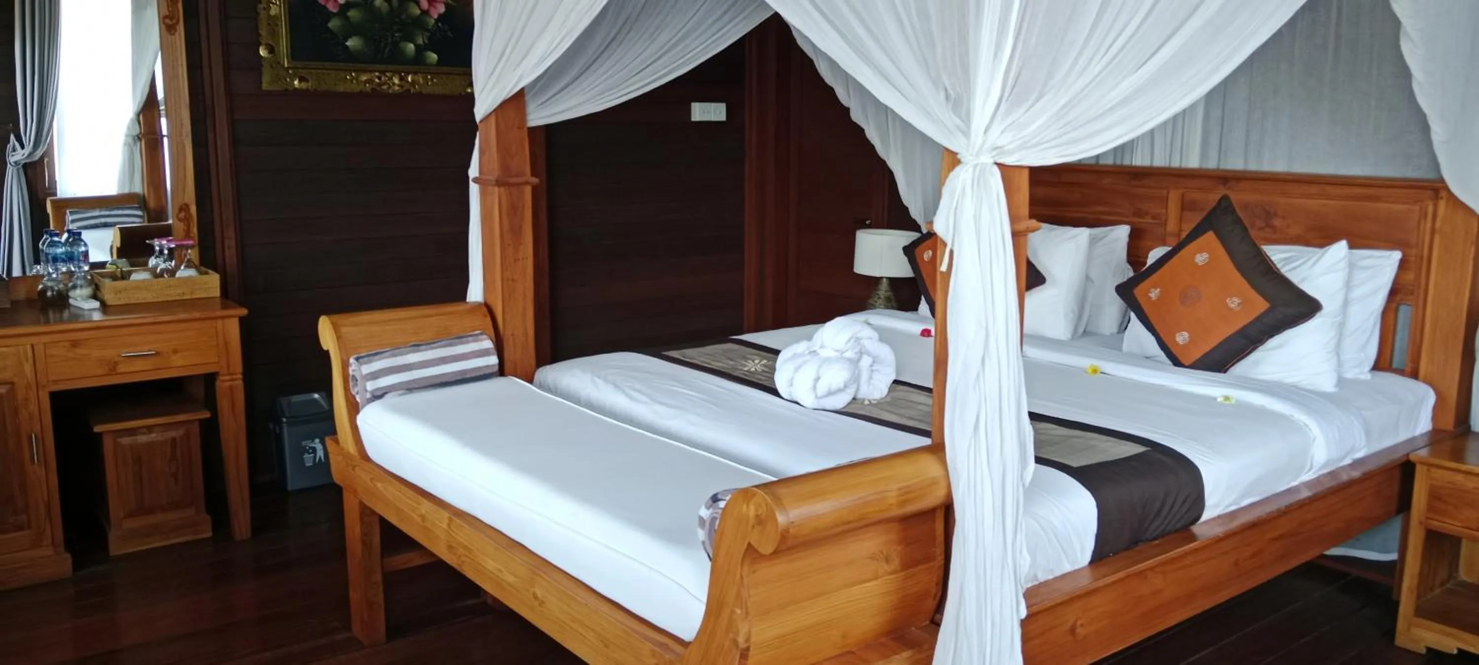 Bed in Beji Ayu Villas Sidemen