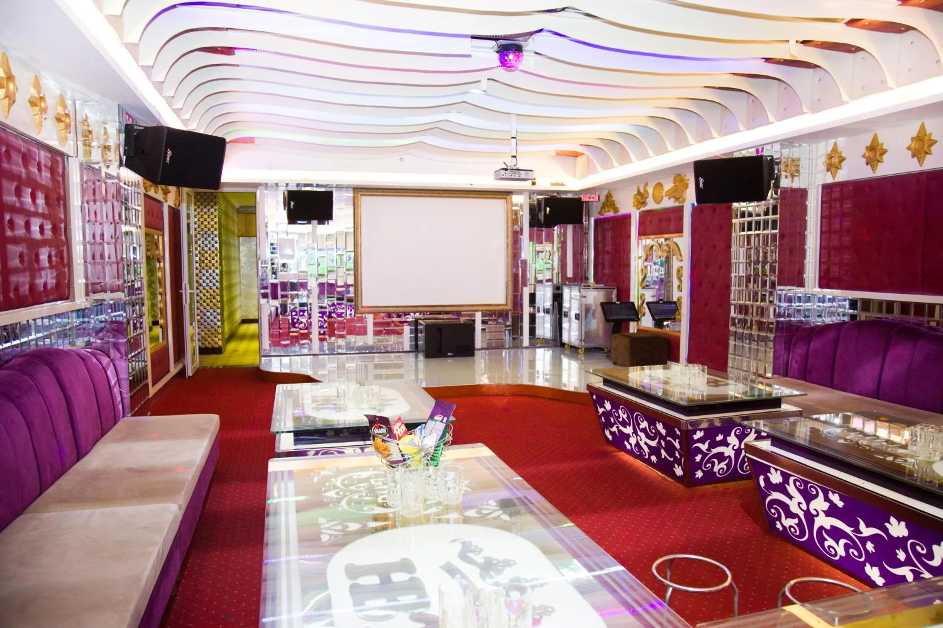 Hai Ba Trung Hotel & Spa