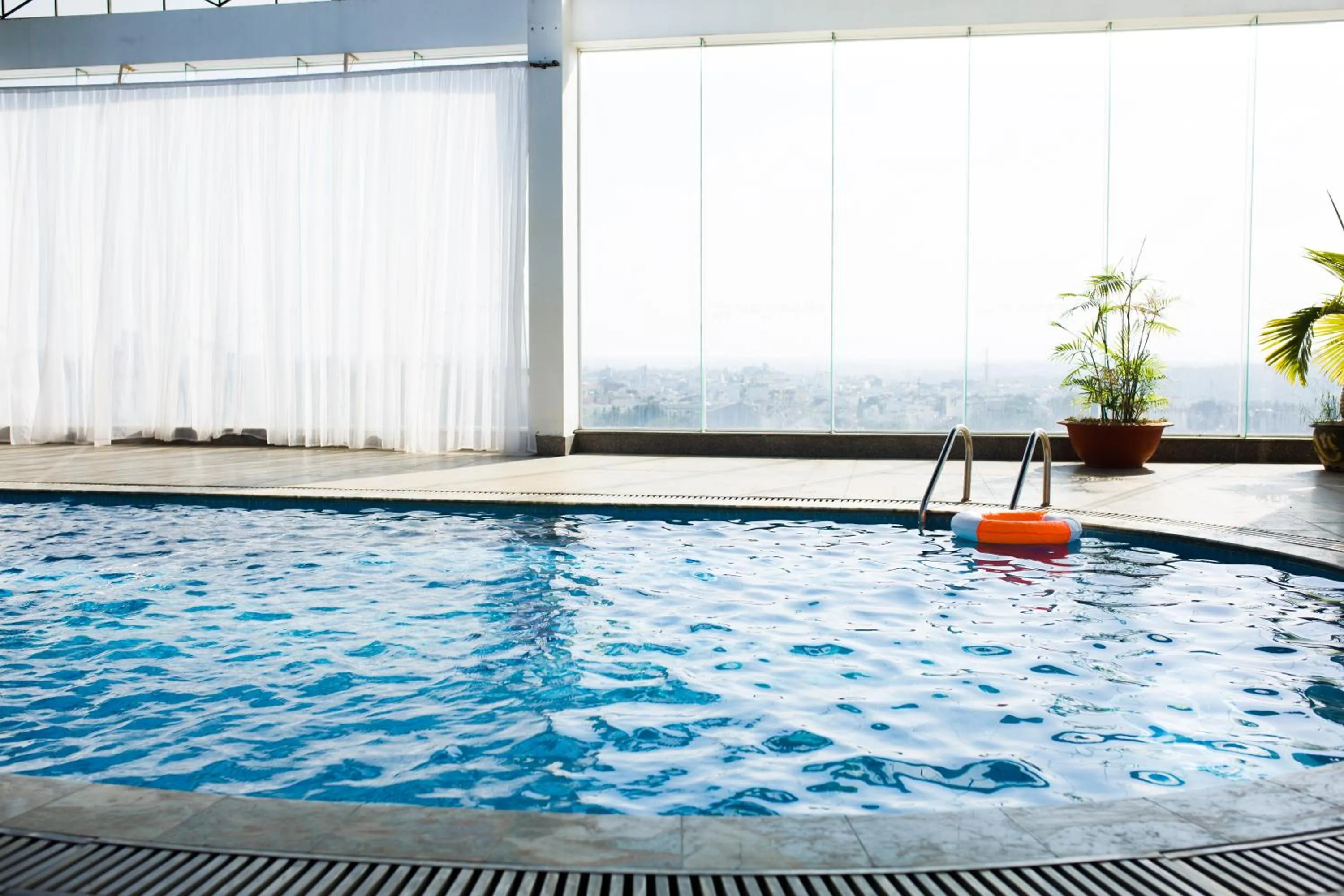 Hai Ba Trung Hotel & Spa