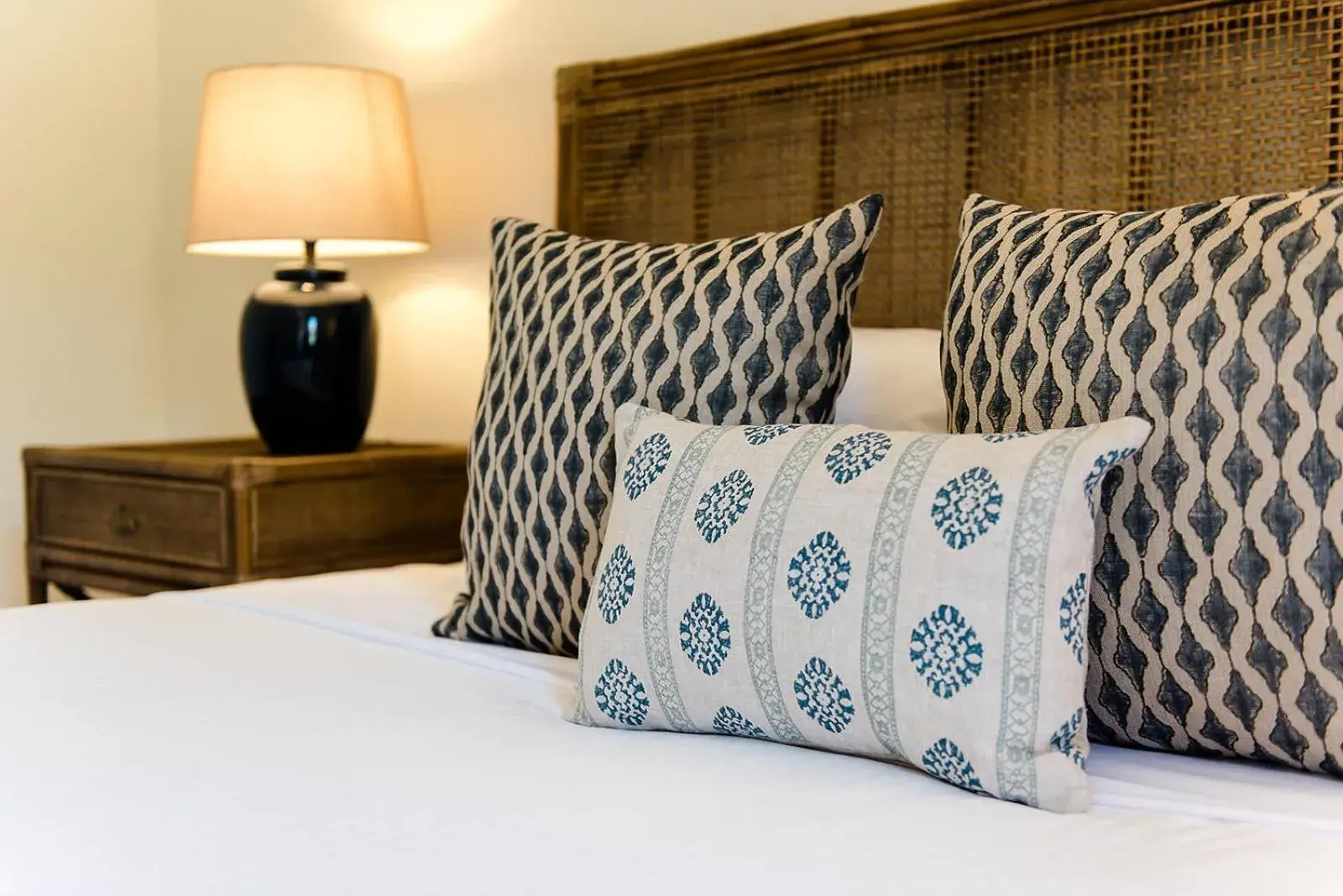 Double or Twin Room with Shared Bathroom in Tuileries at De Bortoli Rutherglen Double or Twin Room with Shared Bathroom in Tuileries at De Bortoli Rutherglen