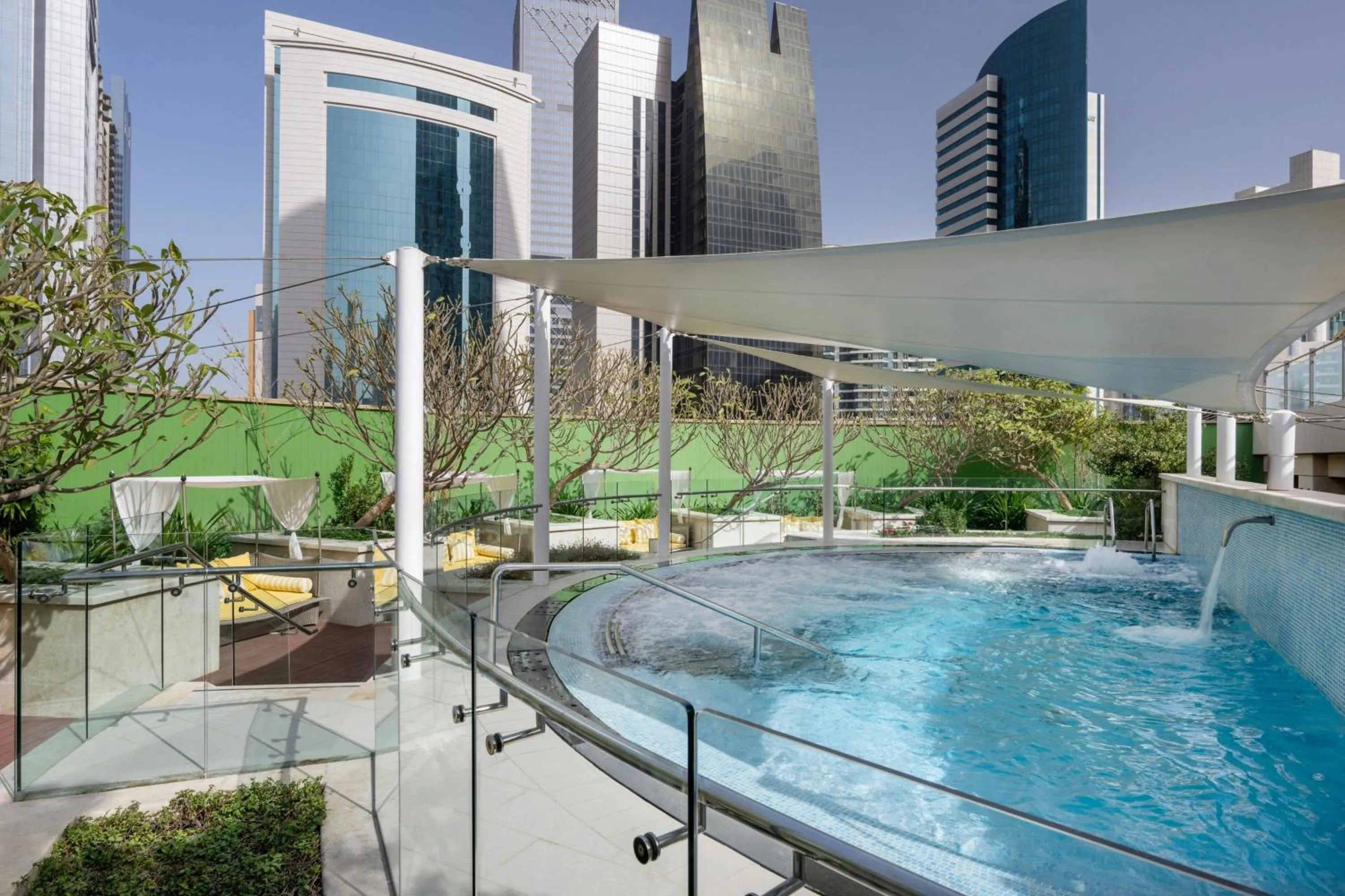 Swimming pool in JW Marriott Marquis City Center Doha