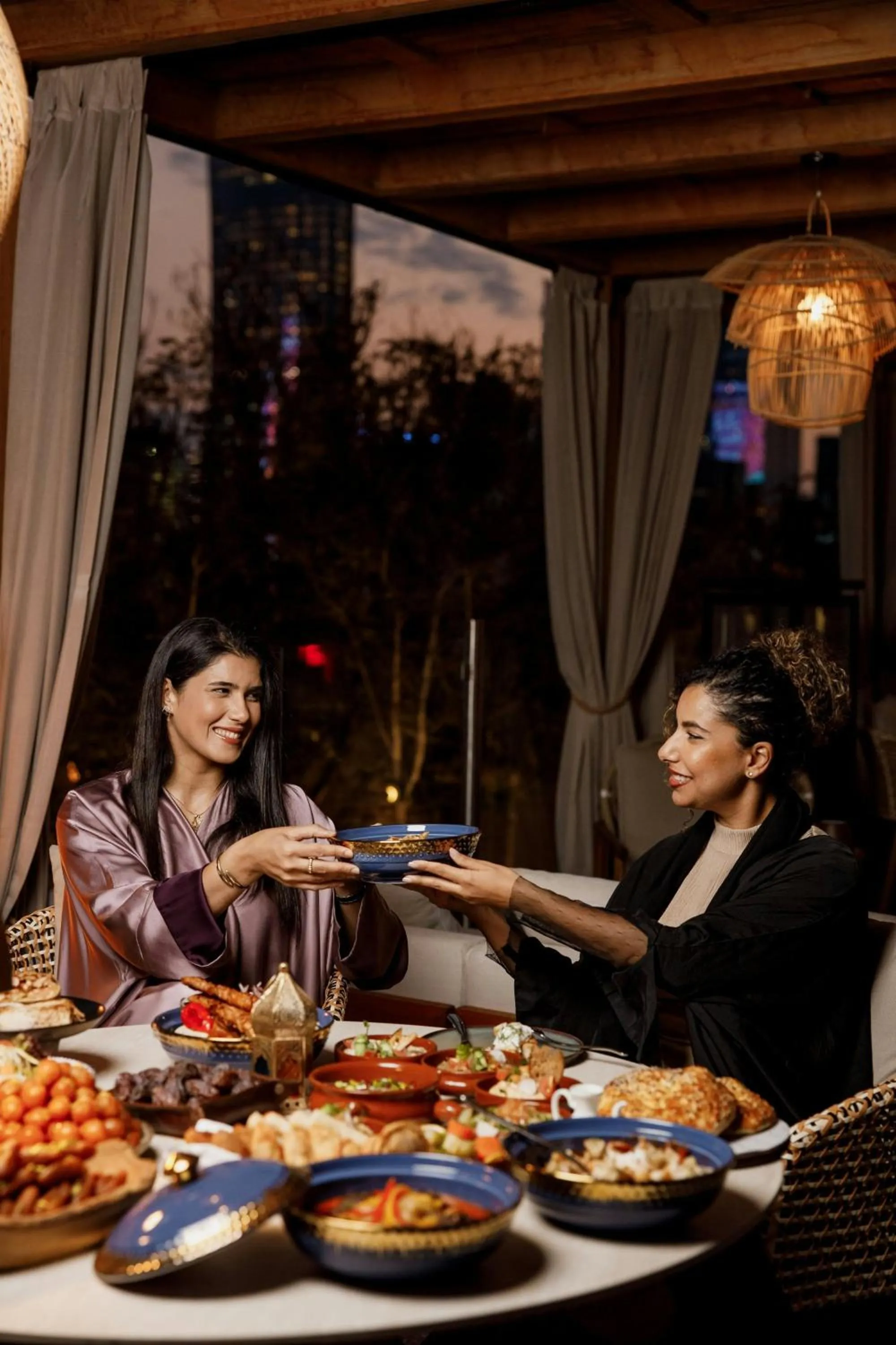 Restaurant/places to eat in JW Marriott Marquis City Center Doha