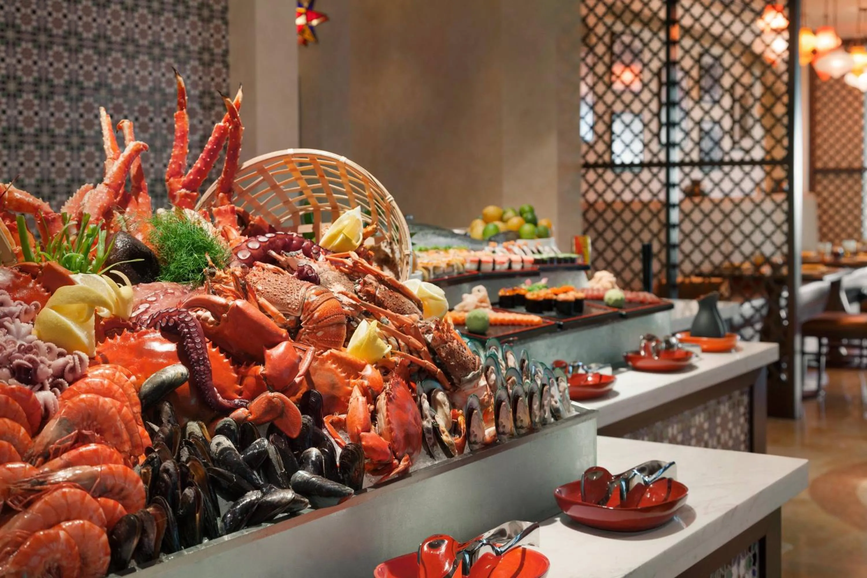 Restaurant/places to eat in JW Marriott Marquis City Center Doha