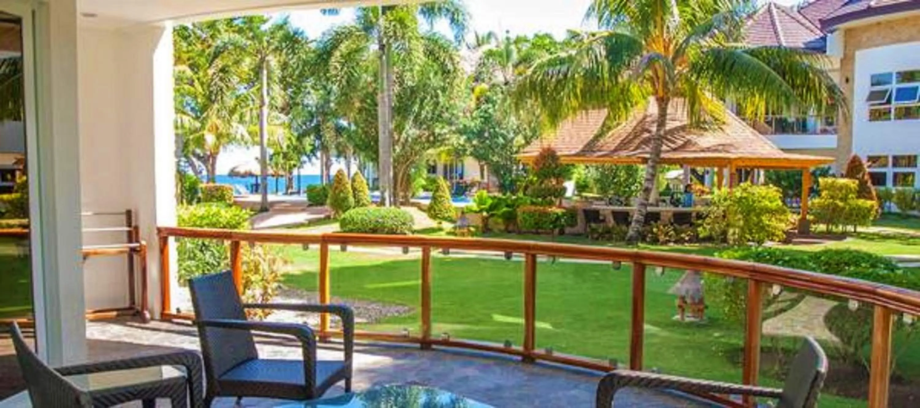 Garden in Vida Homes Condo Resort