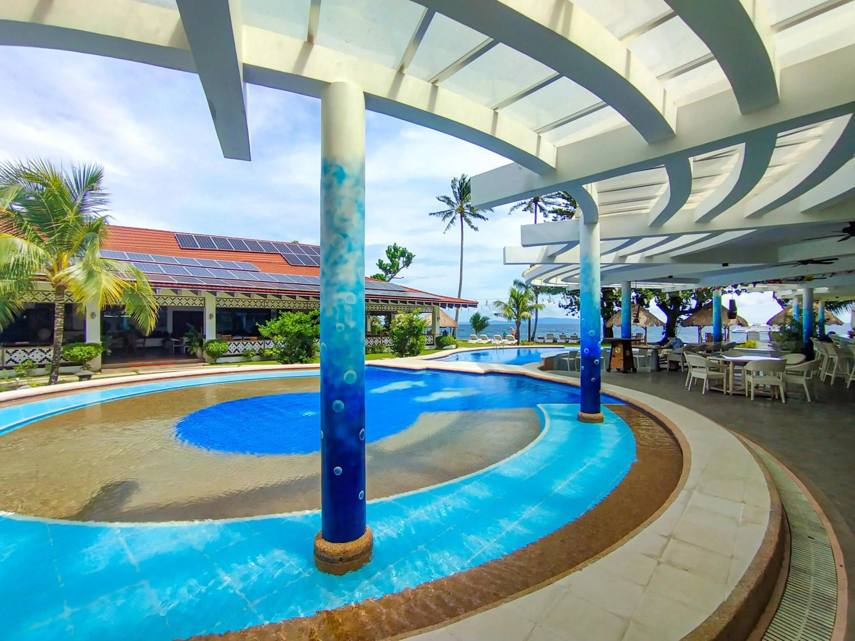 Lounge or bar in Vida Homes Condo Resort